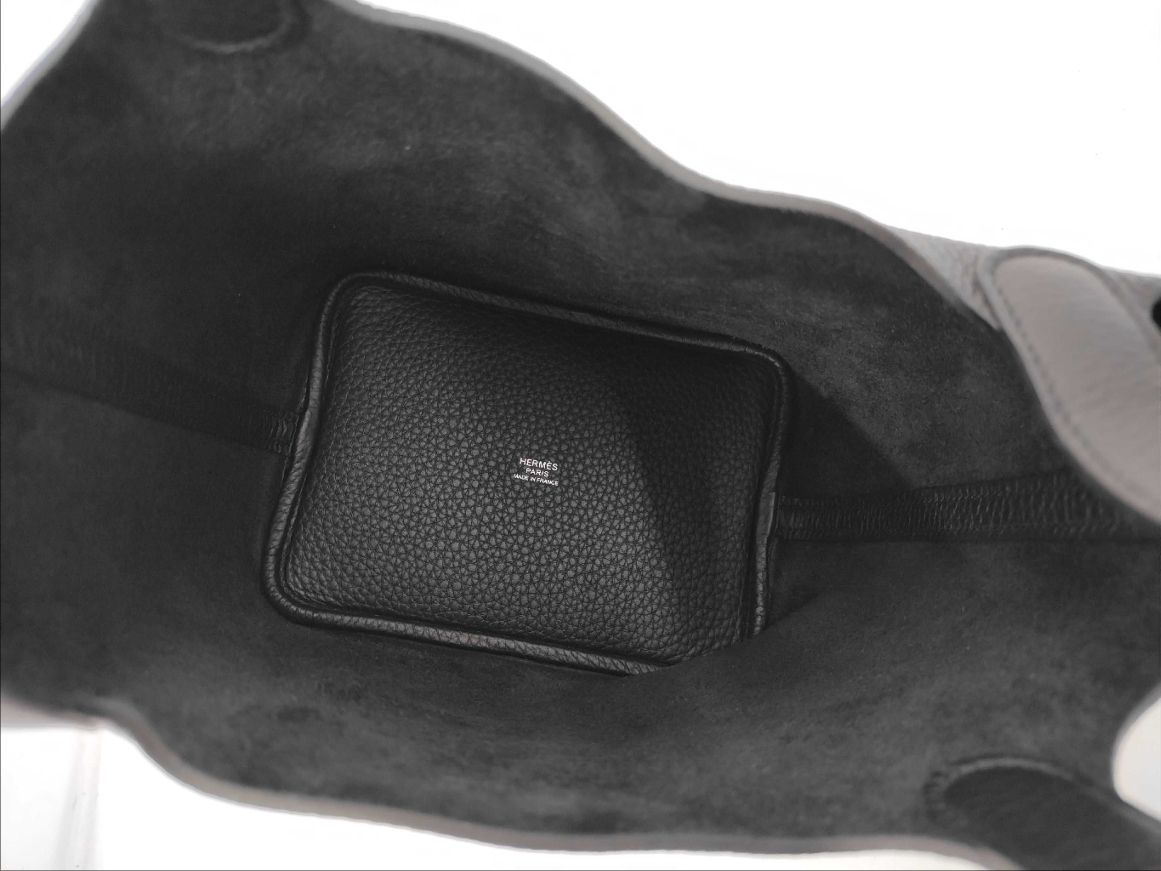 Unused Hermes Picotin Lock PM/Black Taurillon Leather Handbag with Silver Hardware — view 7