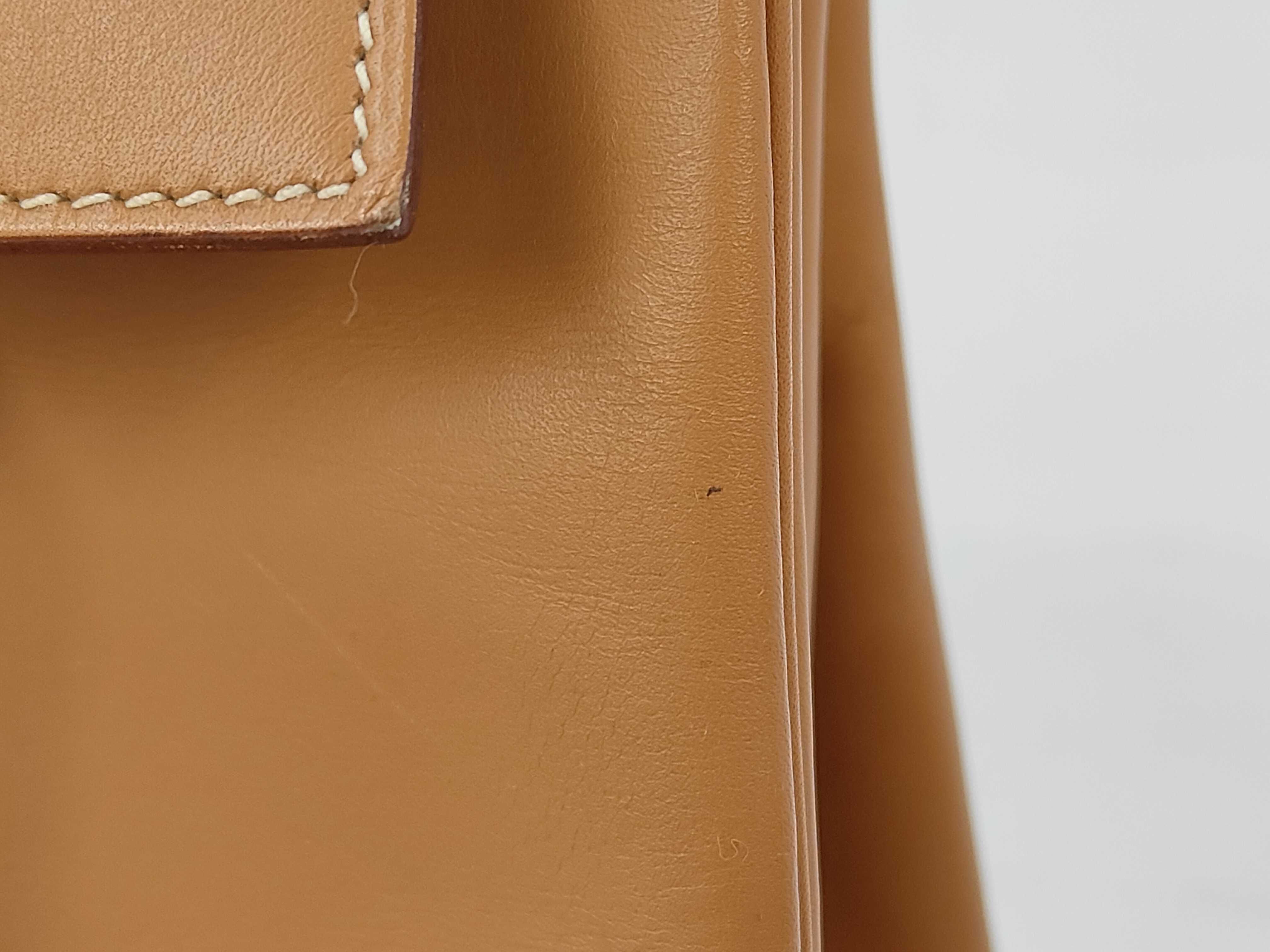 Kelly 32 Gold Tote Bag — view 11