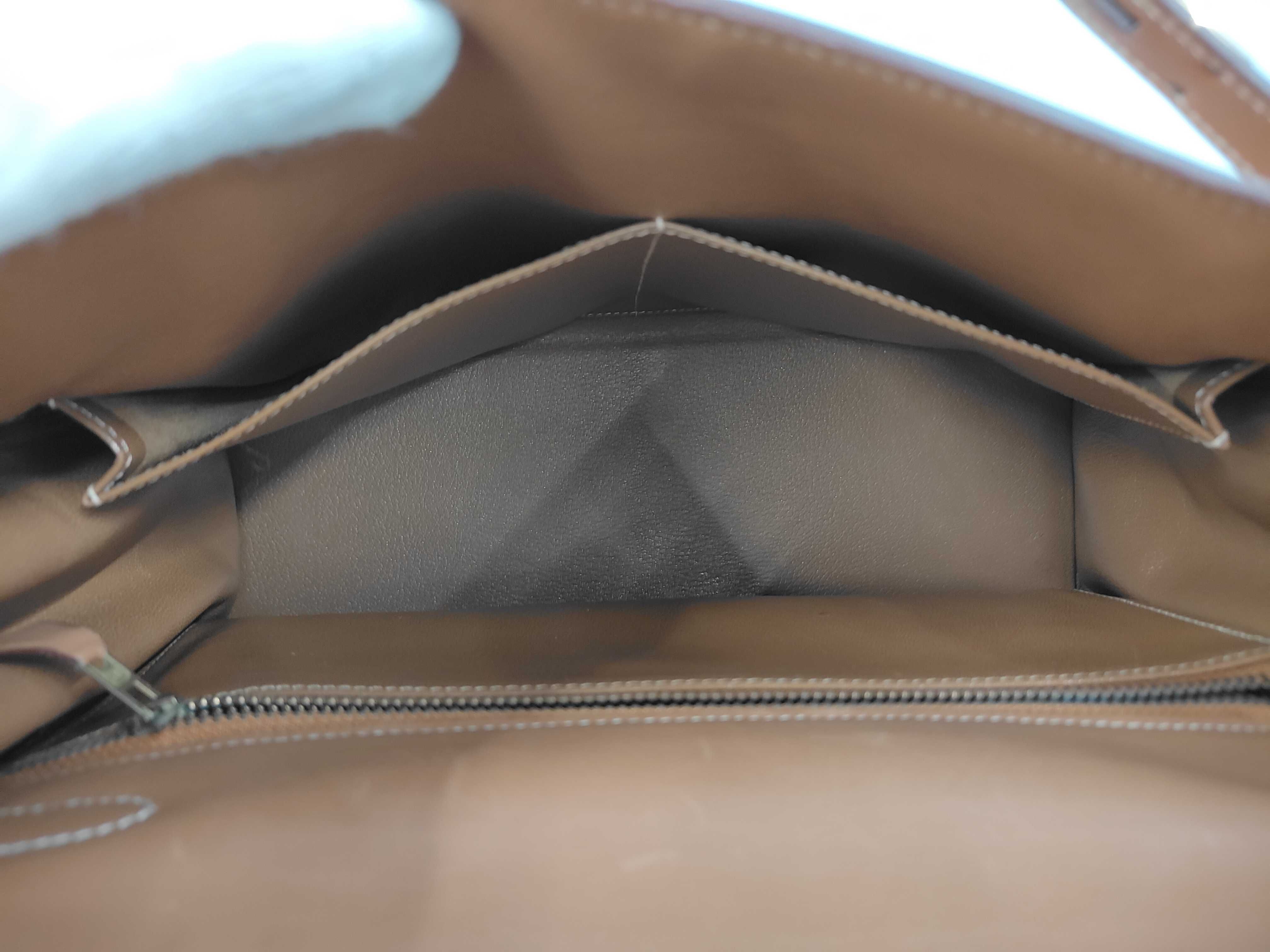 Kelly 32 Gold Tote Bag — view 8