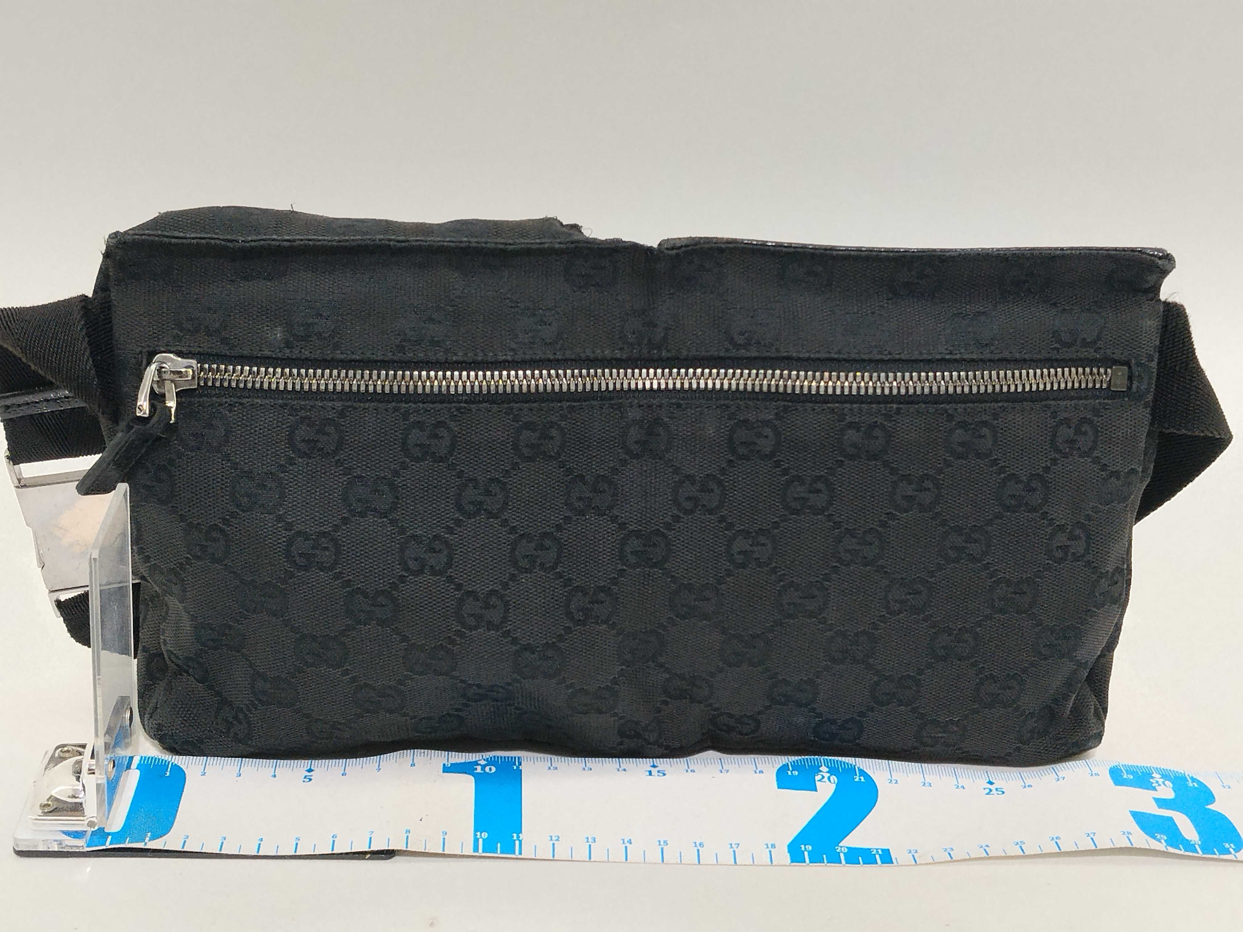 GG Canvas Waist Pouch GG Leather Waist Bag — view 2