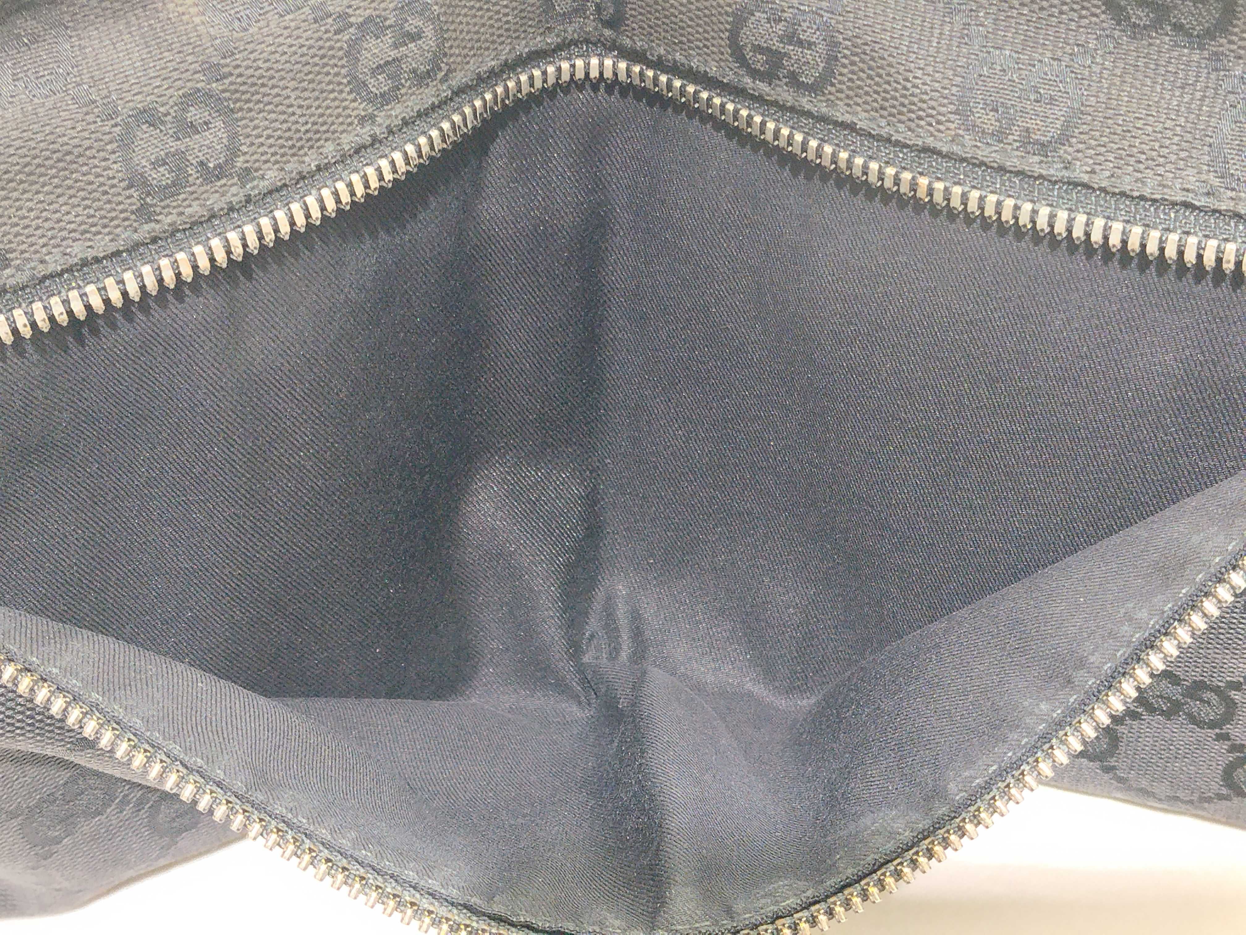 GG Canvas Waist Pouch GG Leather Waist Bag — view 11
