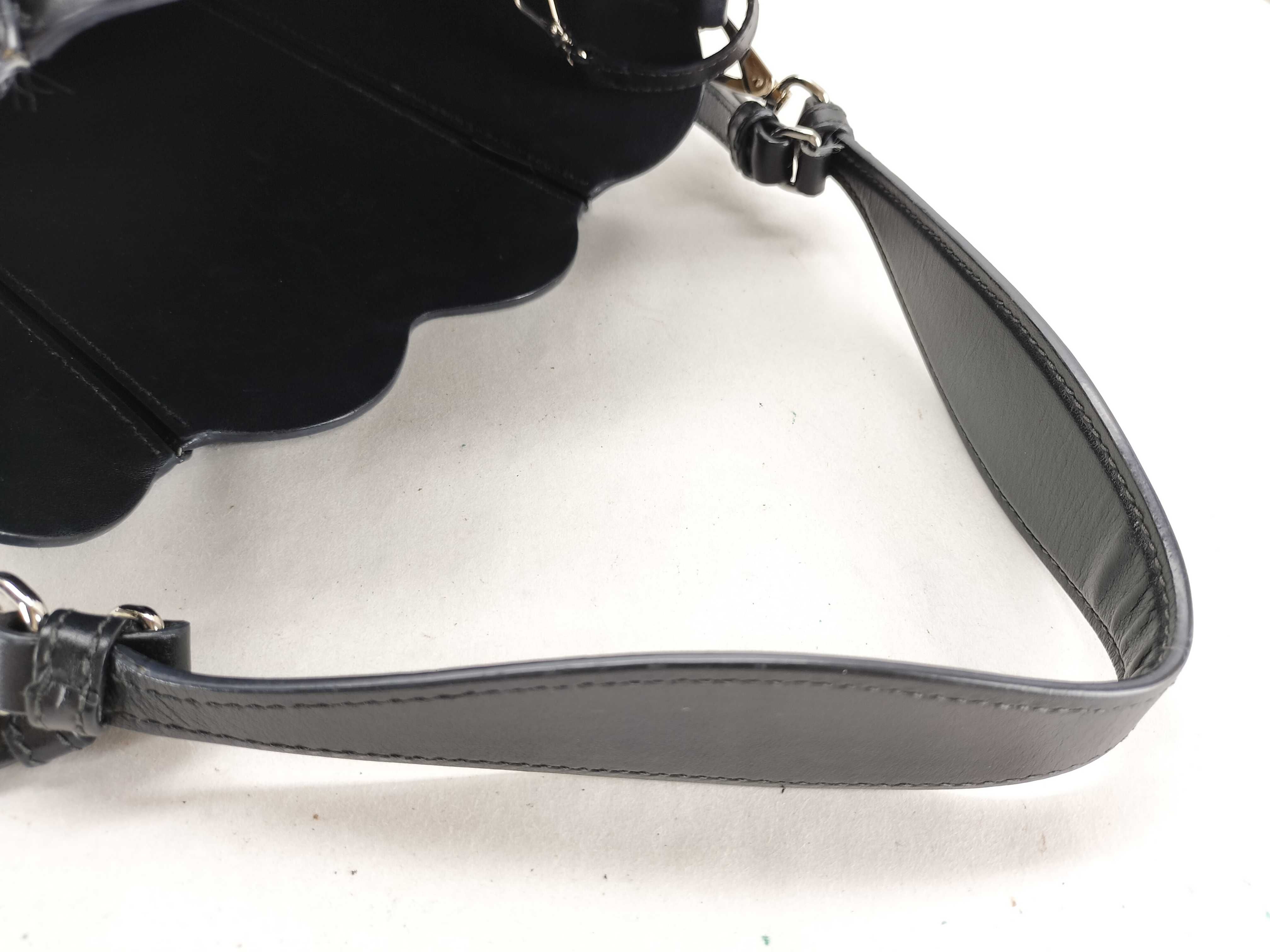 Leather One-Shoulder Bag Tote Bag — view 3