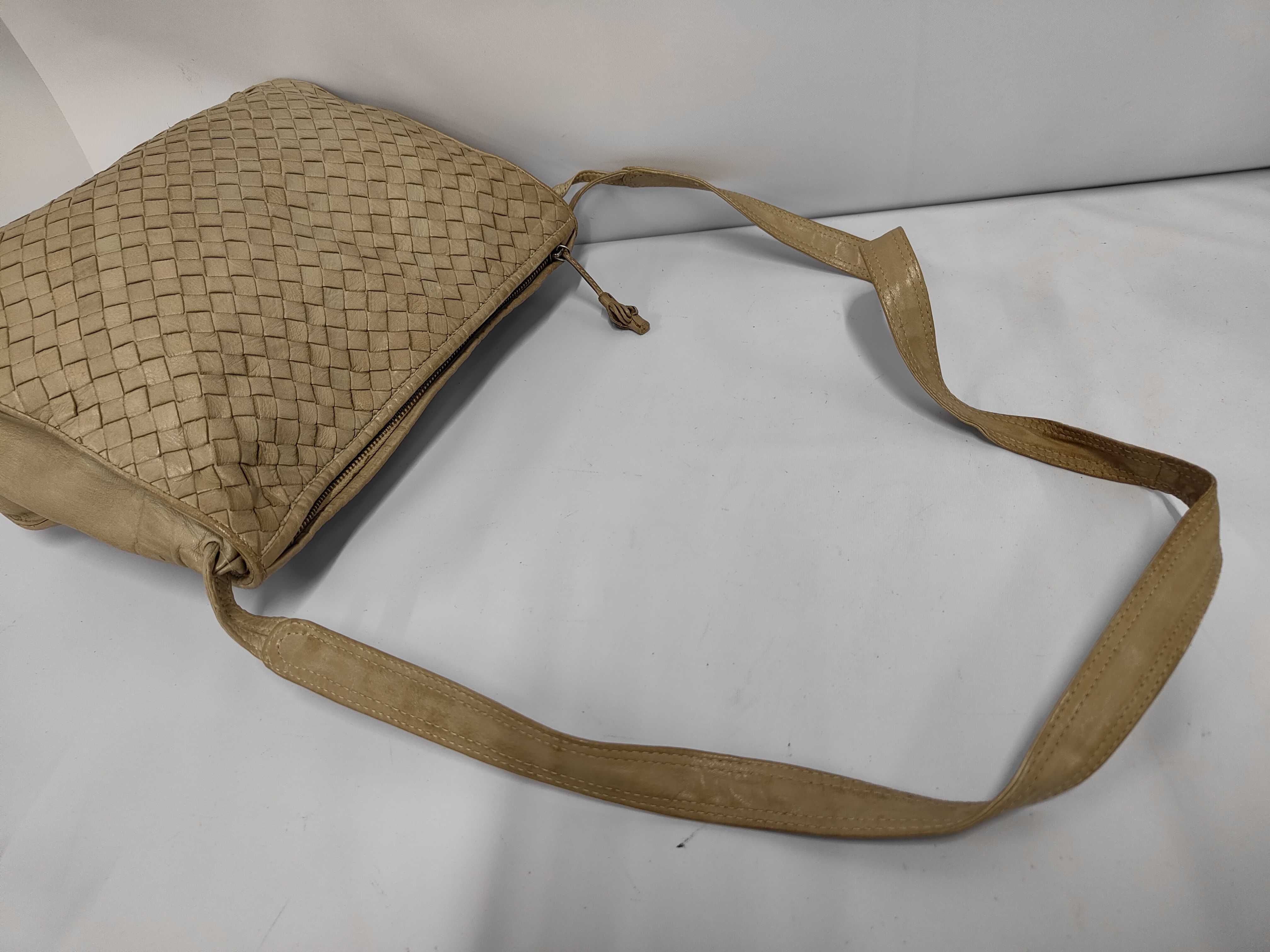 Shoulder Bag Intrecciato Shoulder Bag — view 5