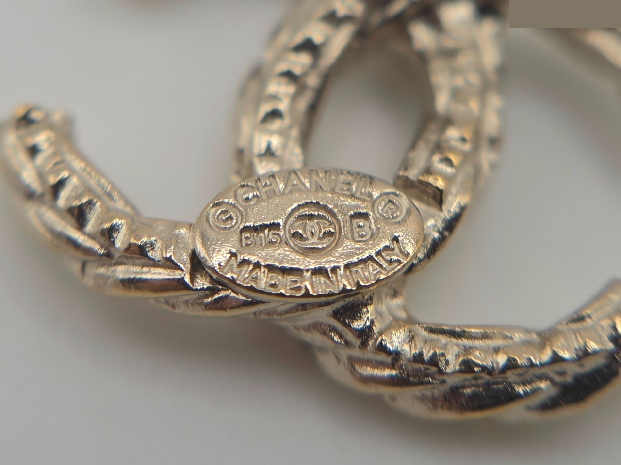 earrings — view 6