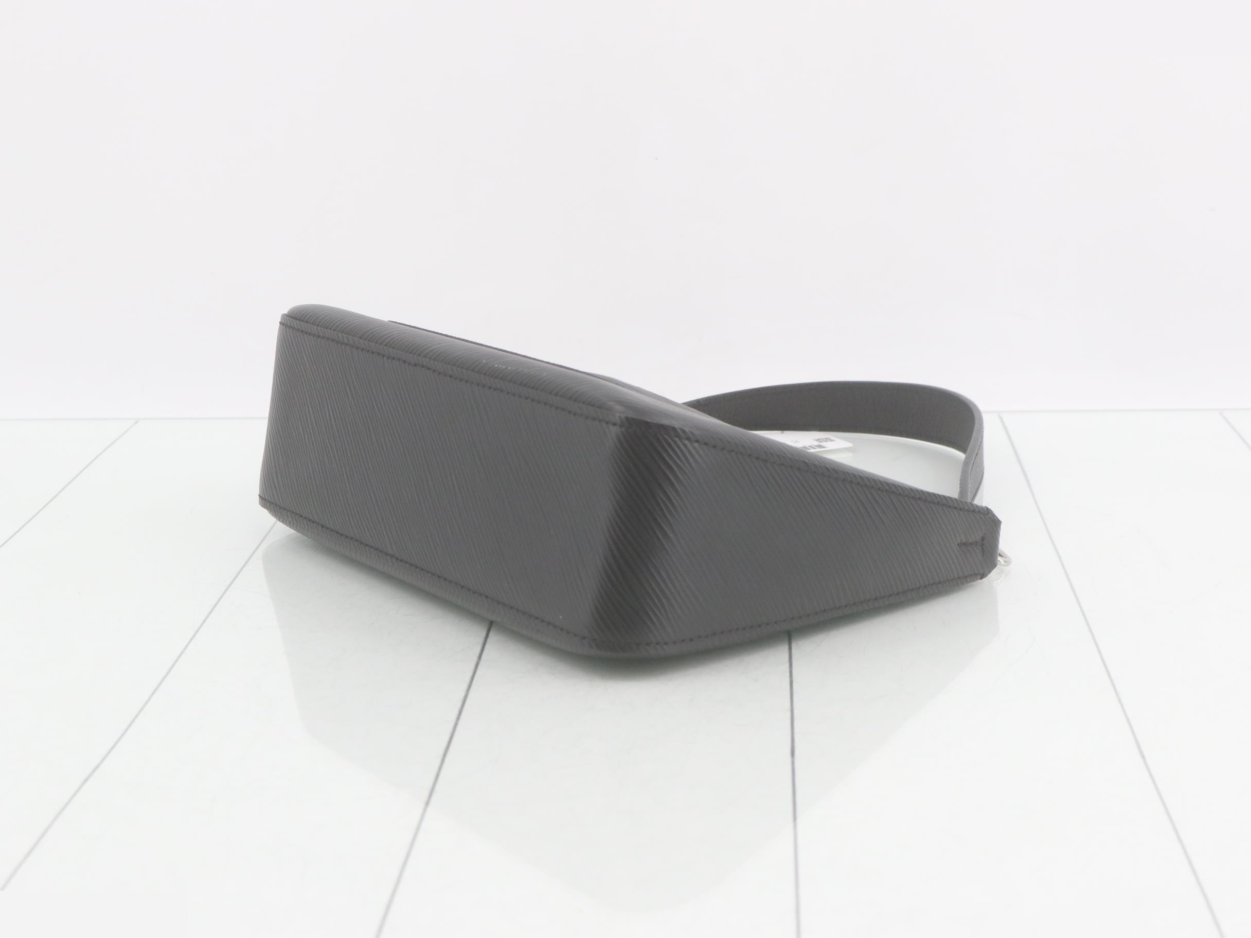 Marelle - List price ¥372,900 - Noir — view 6
