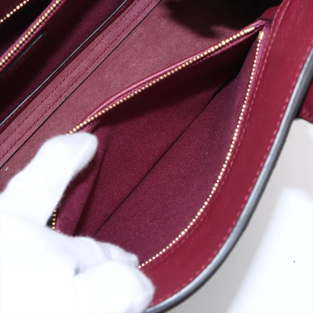 Hook Closure Medium Leather 2-Way Handbag, Bordeaux, 806205 — view 7