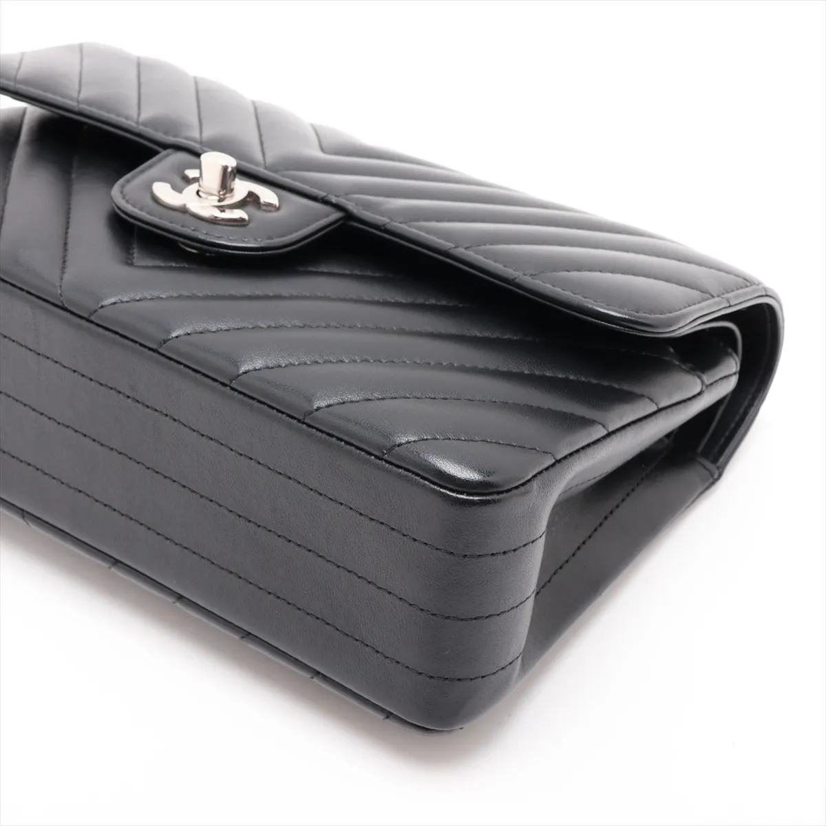 [Individually packaged] Chanel Chevron Lambskin Double Flap Double Chain Bag, Black with Silver Hardware, 30634650 (Serial Number in the 30s) — view 3