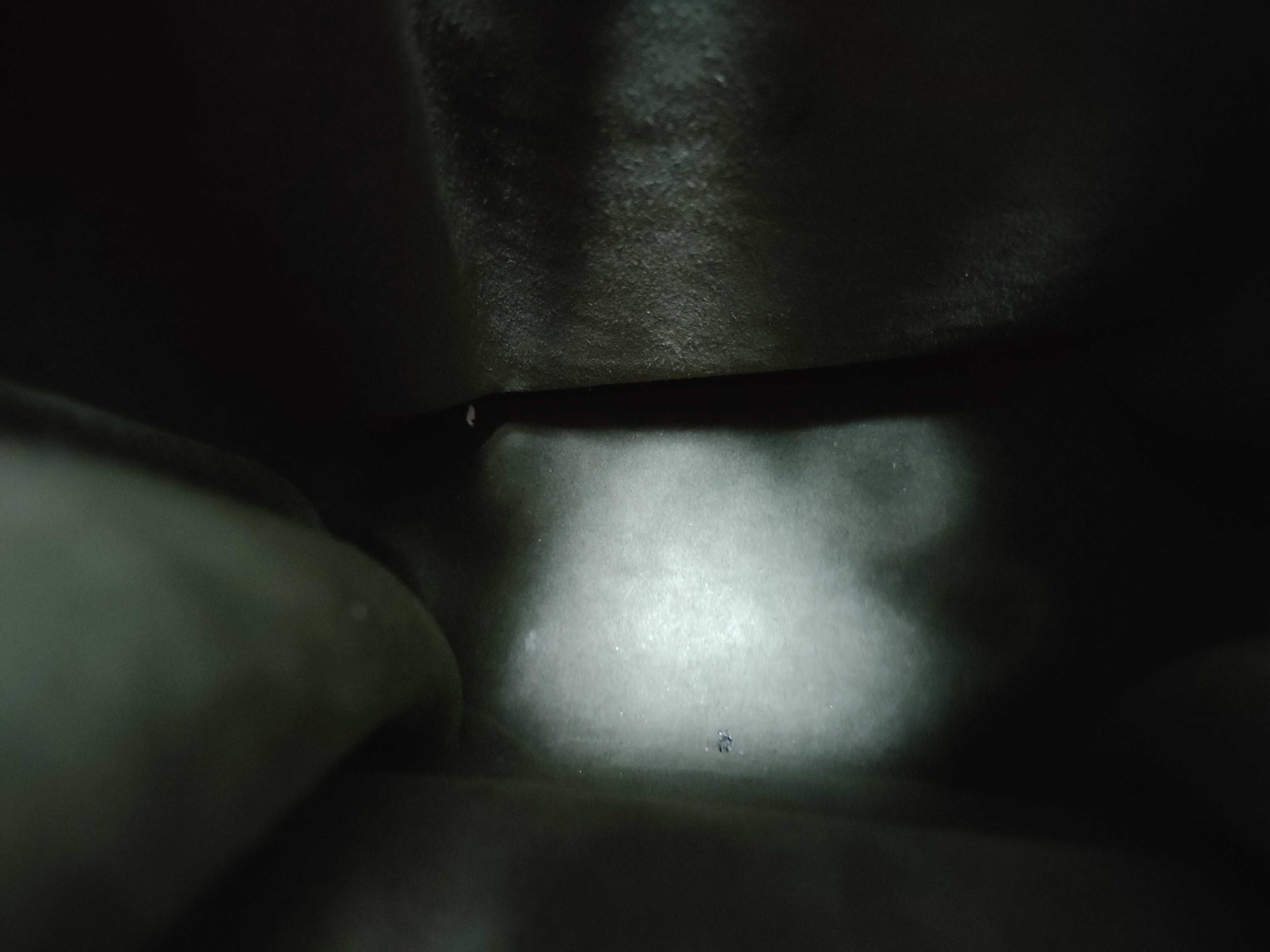 Epi Sac Depaule Shoulder Bag — view 9