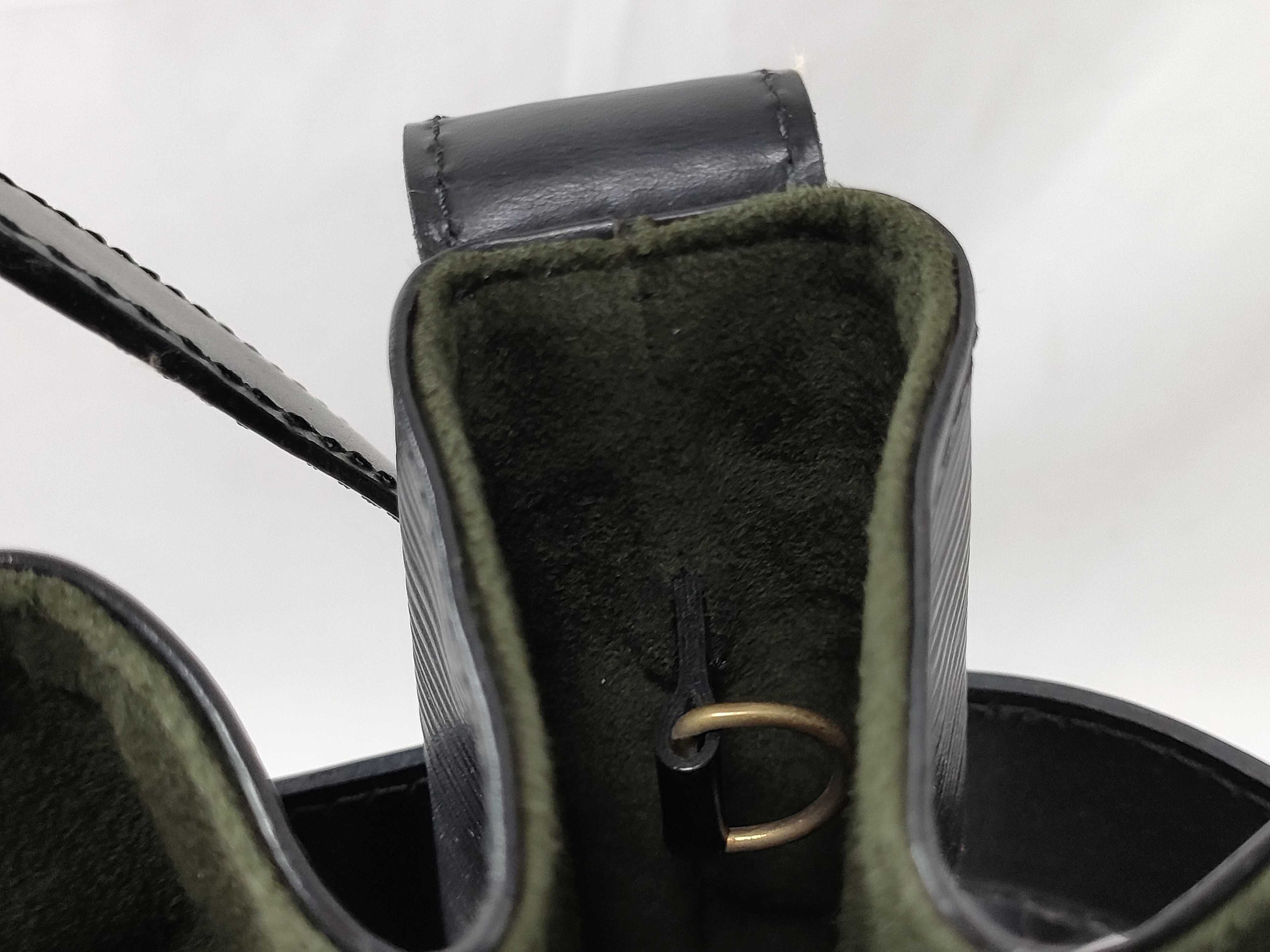 Epi Sac Depaule Shoulder Bag — view 10