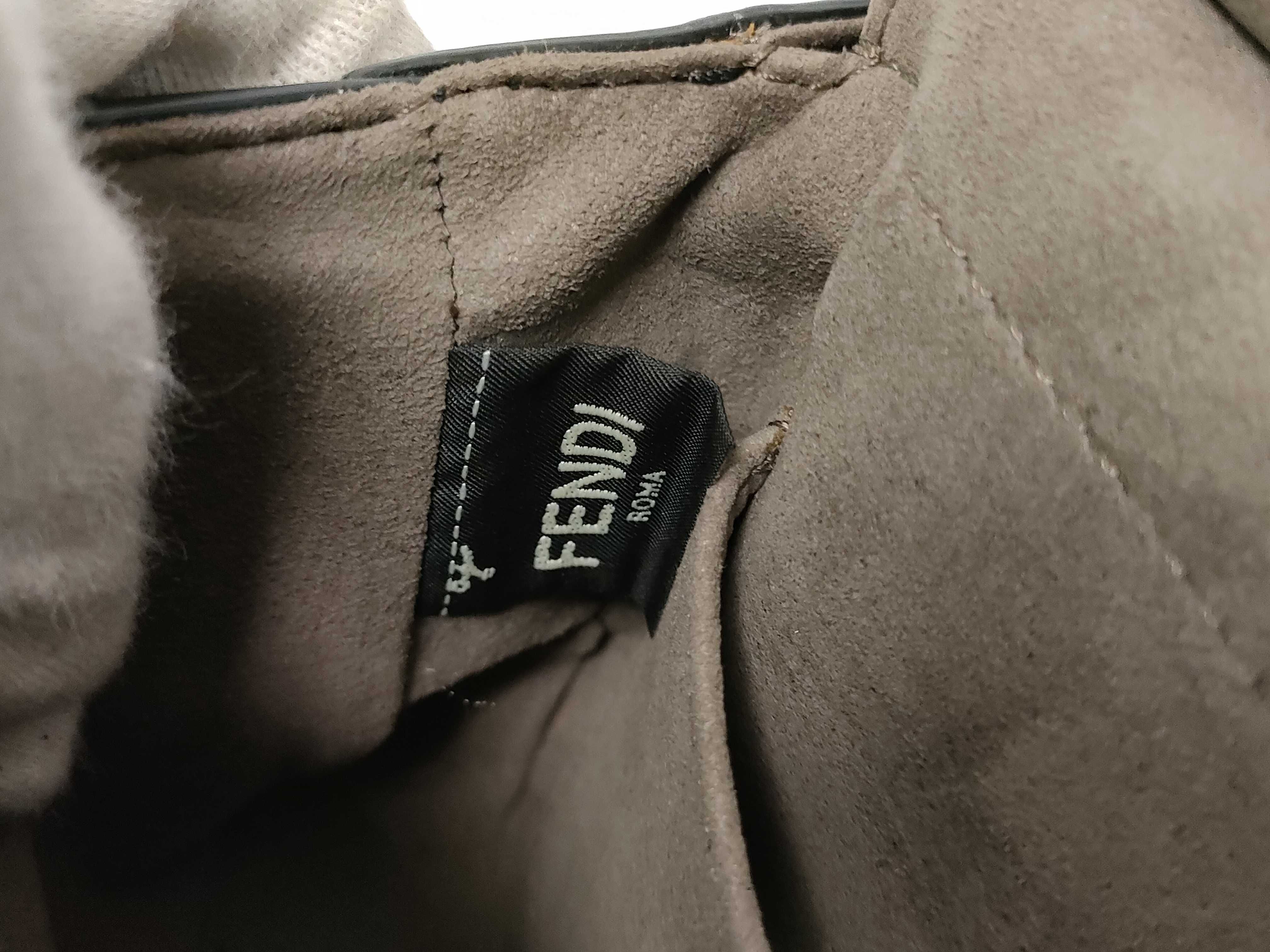 PH- Glazed Fabric Vitello Cantury Shoulder Bag Canvas Brown Shoulder Bag — view 14