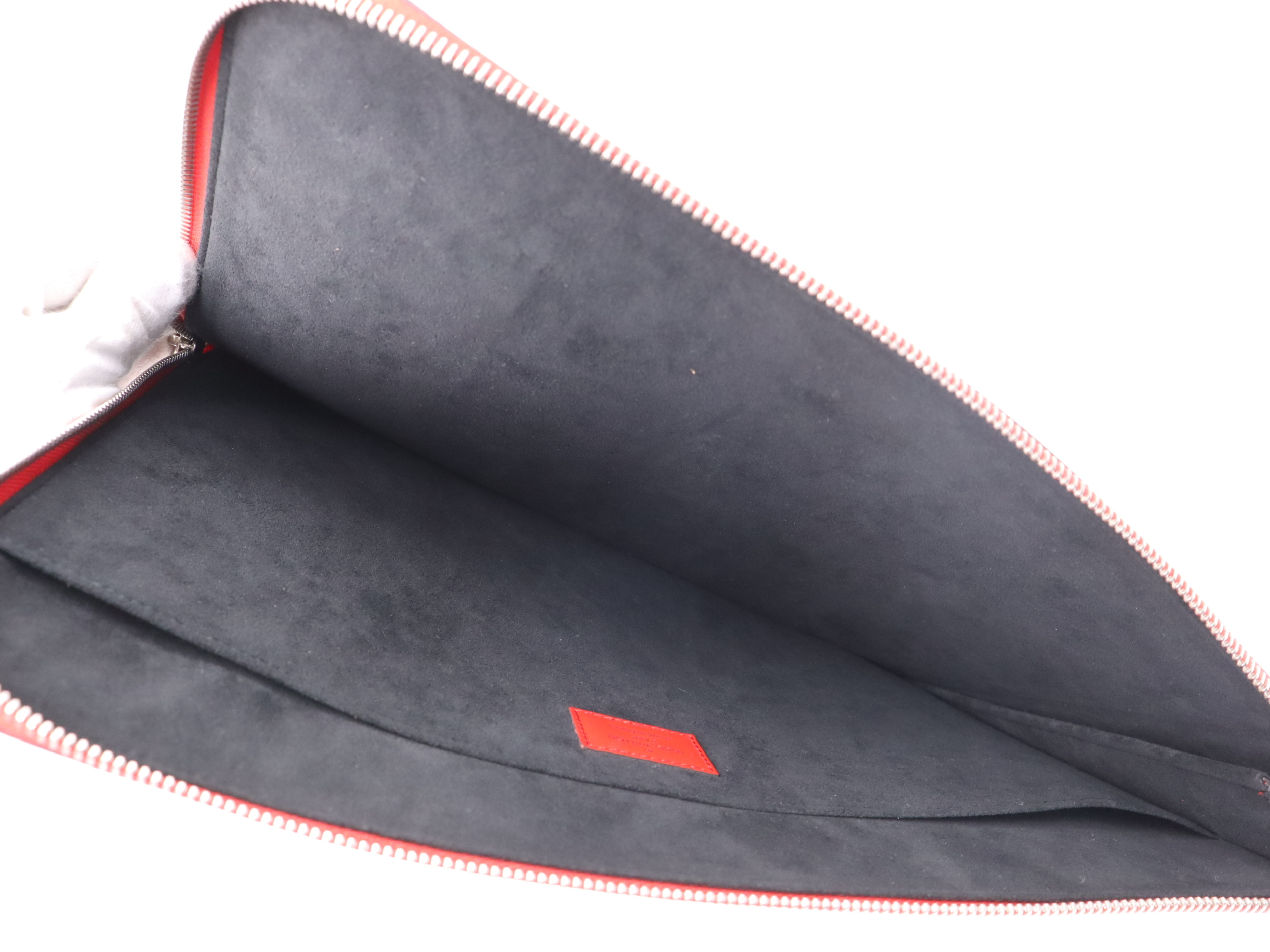 M67722 Epi Supreme Collaboration Pochette Jour GM Second Bag — view 9