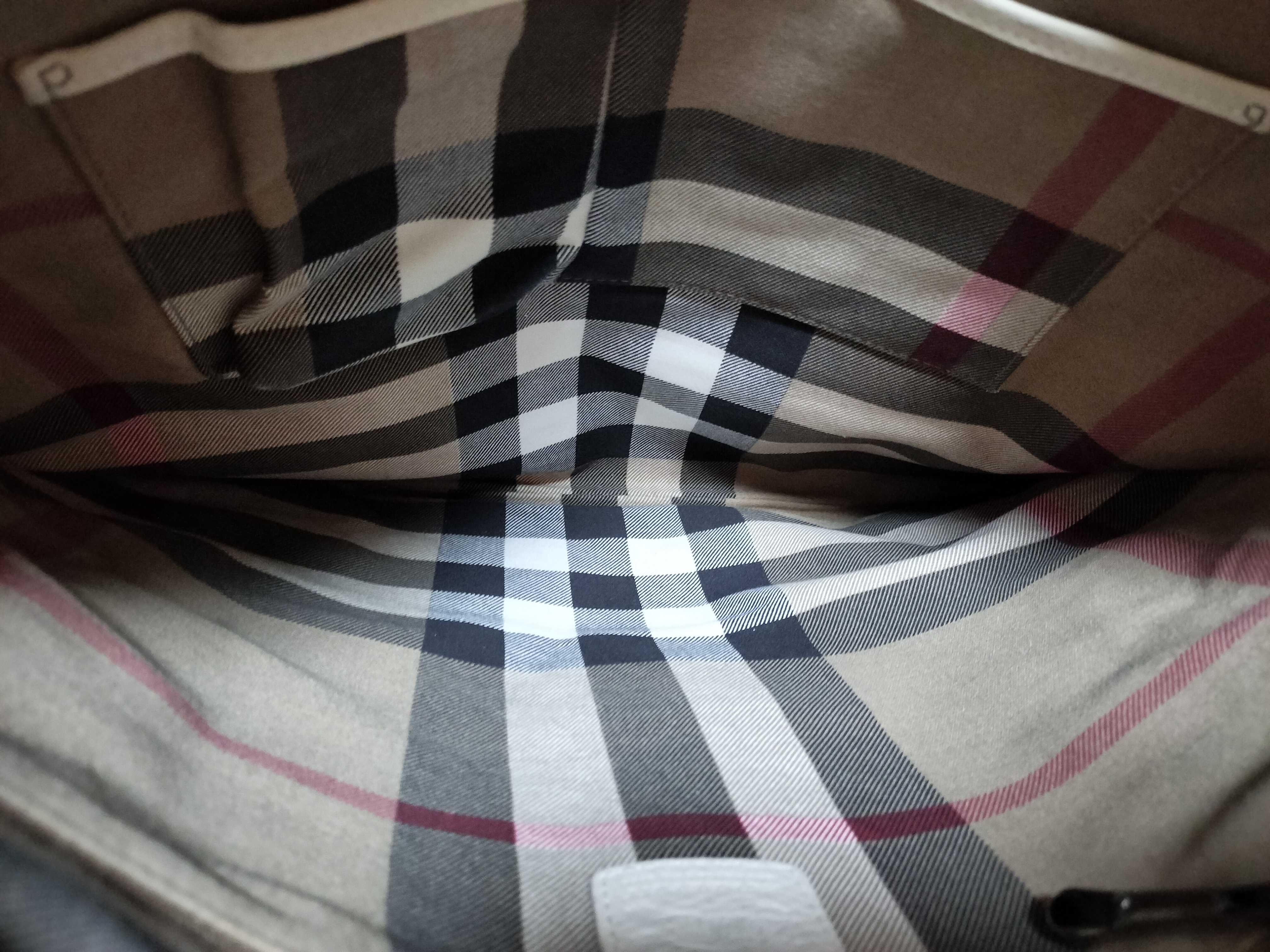 Leather Tote Bag with Nova Check Interior — view 10