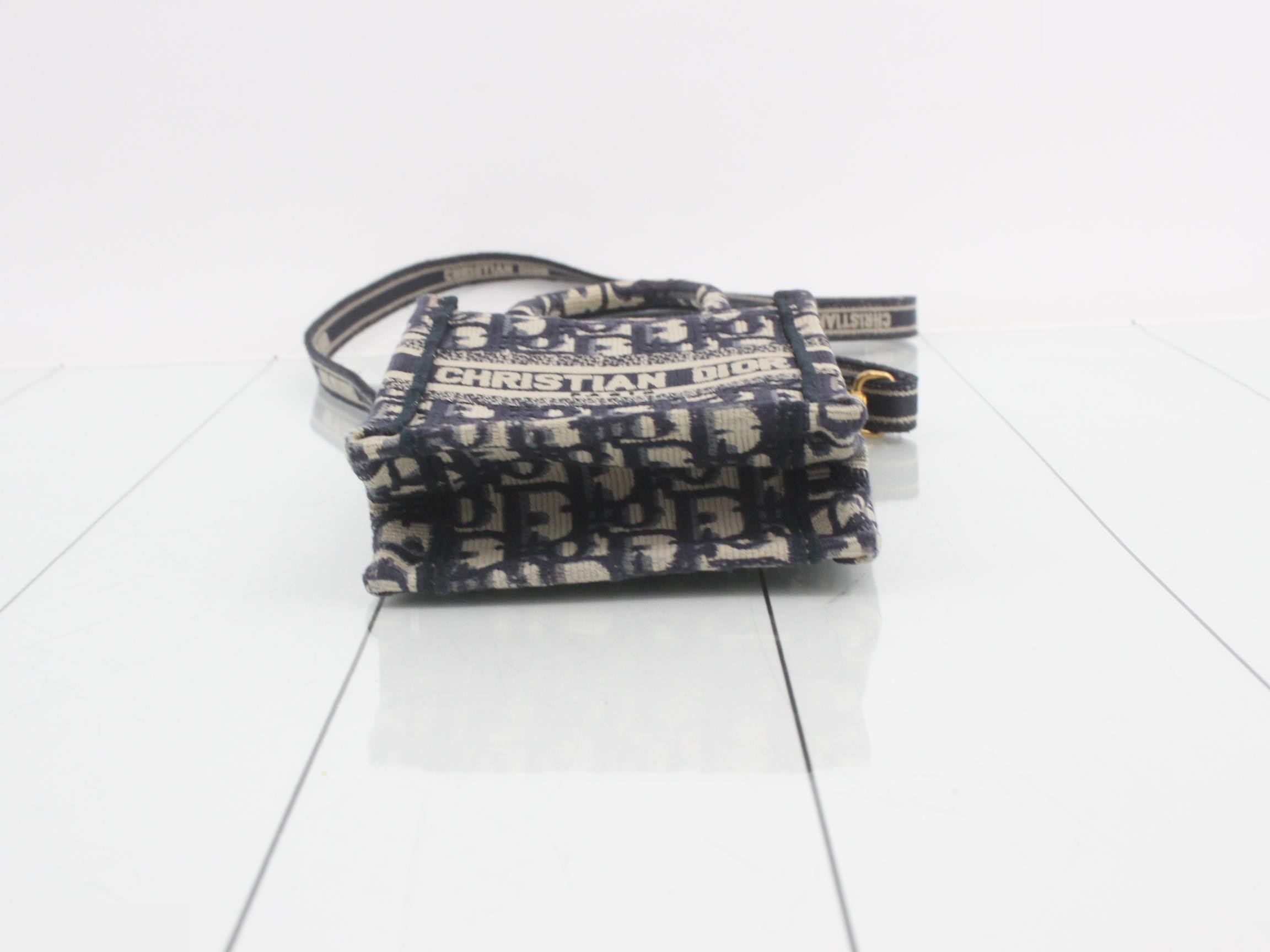 Oblique Book Tote Mini Phone Bag 2-Way Handbag — view 3