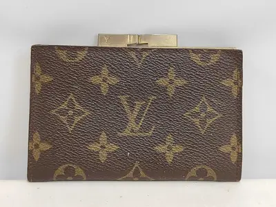 Monogram Coin Case (Clasp Type)