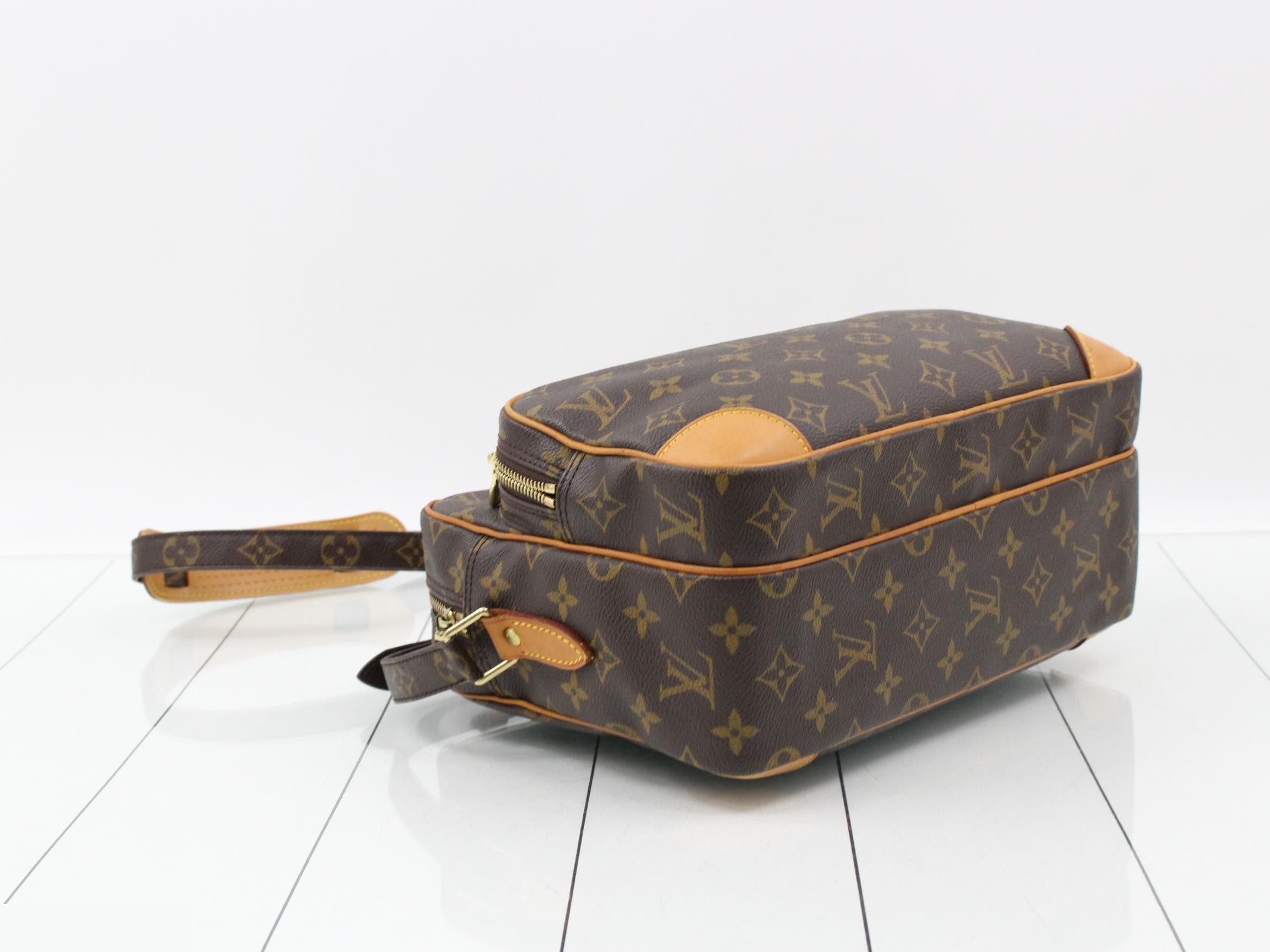 M45244 Nile Monogram Shoulder Bag — view 5