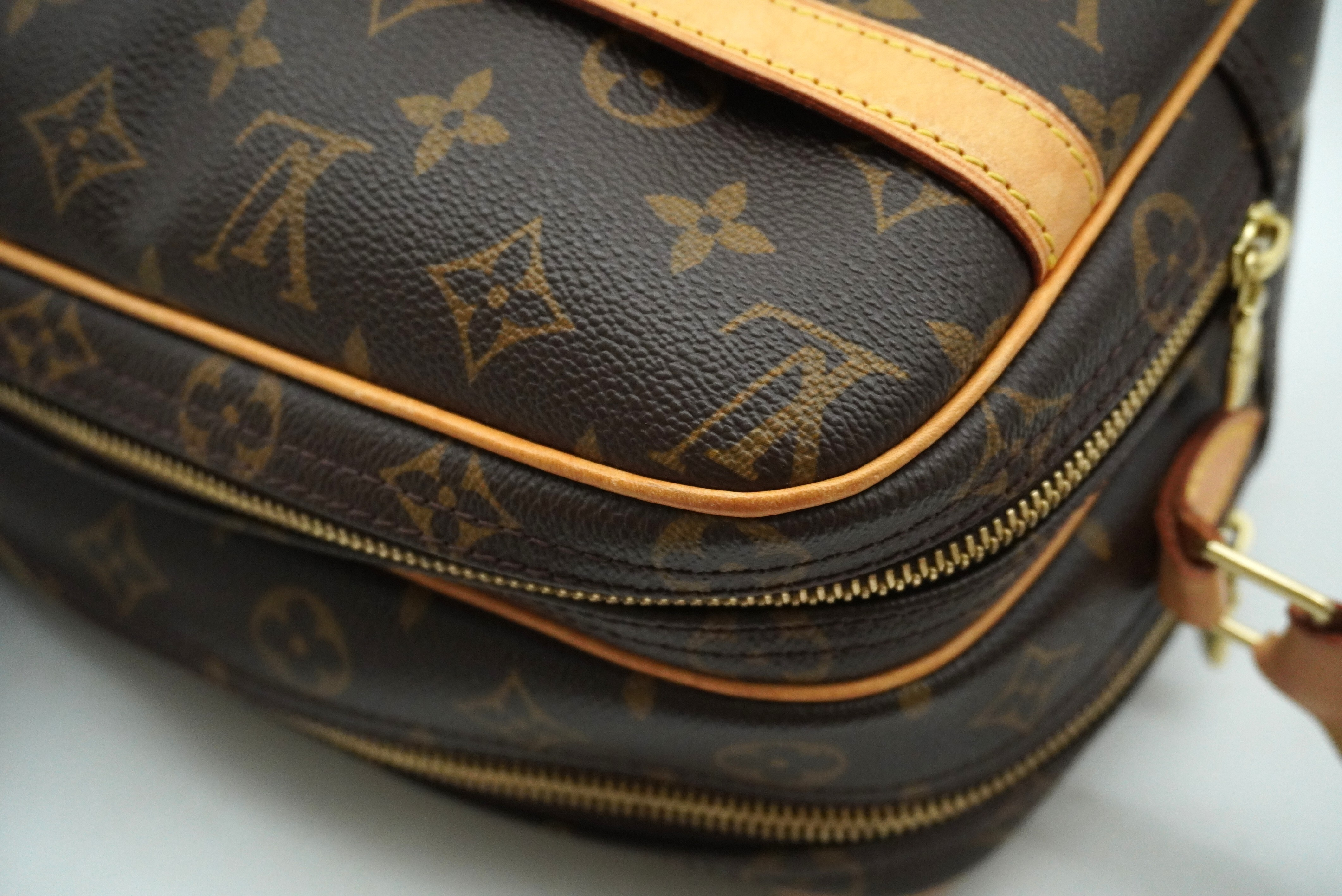 Monogram Reporter PM M45254 Shoulder Bag — view 10