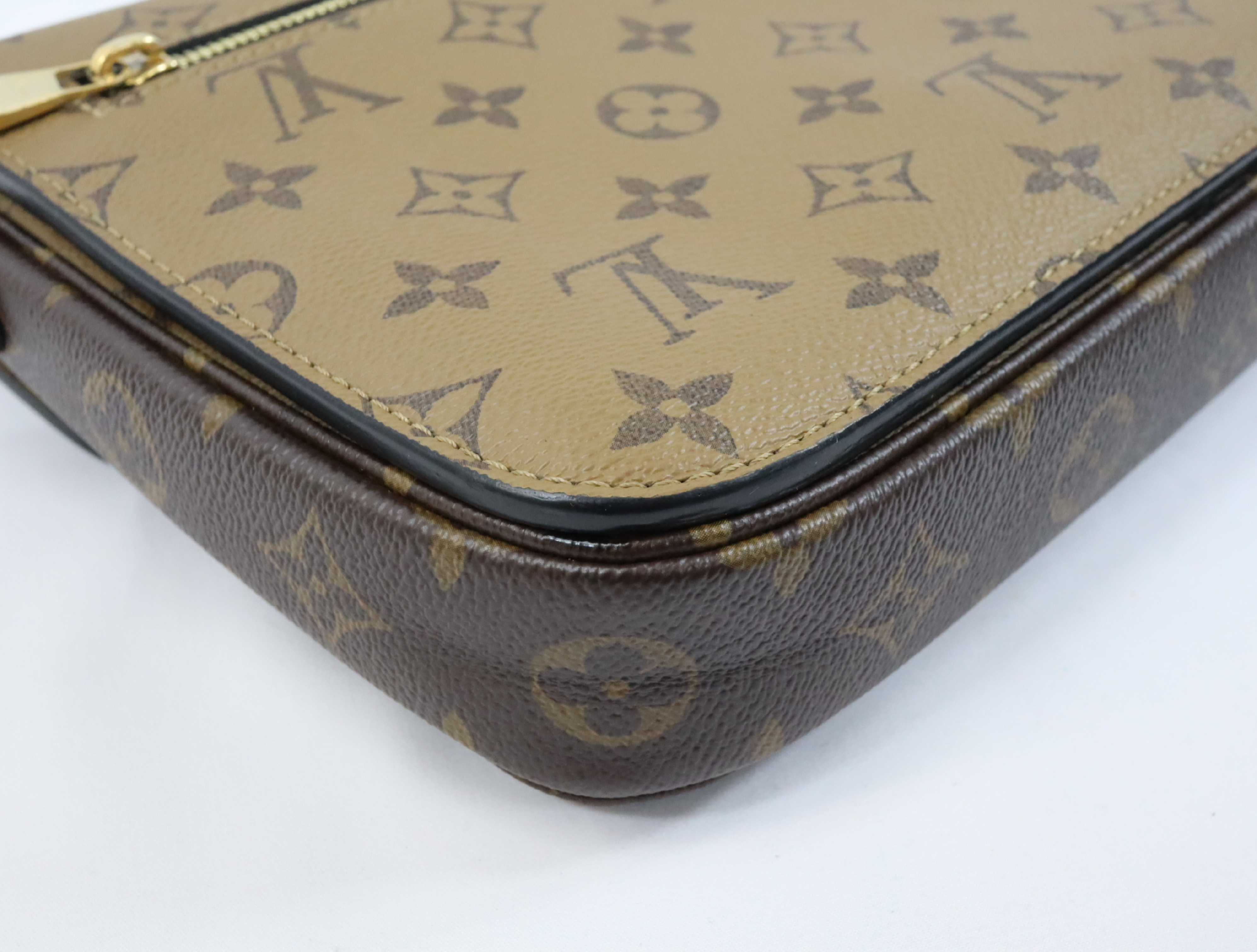 Monogram Reverse Pochette Metis MM M44876 Shoulder Bag (RFID detected) — view 9