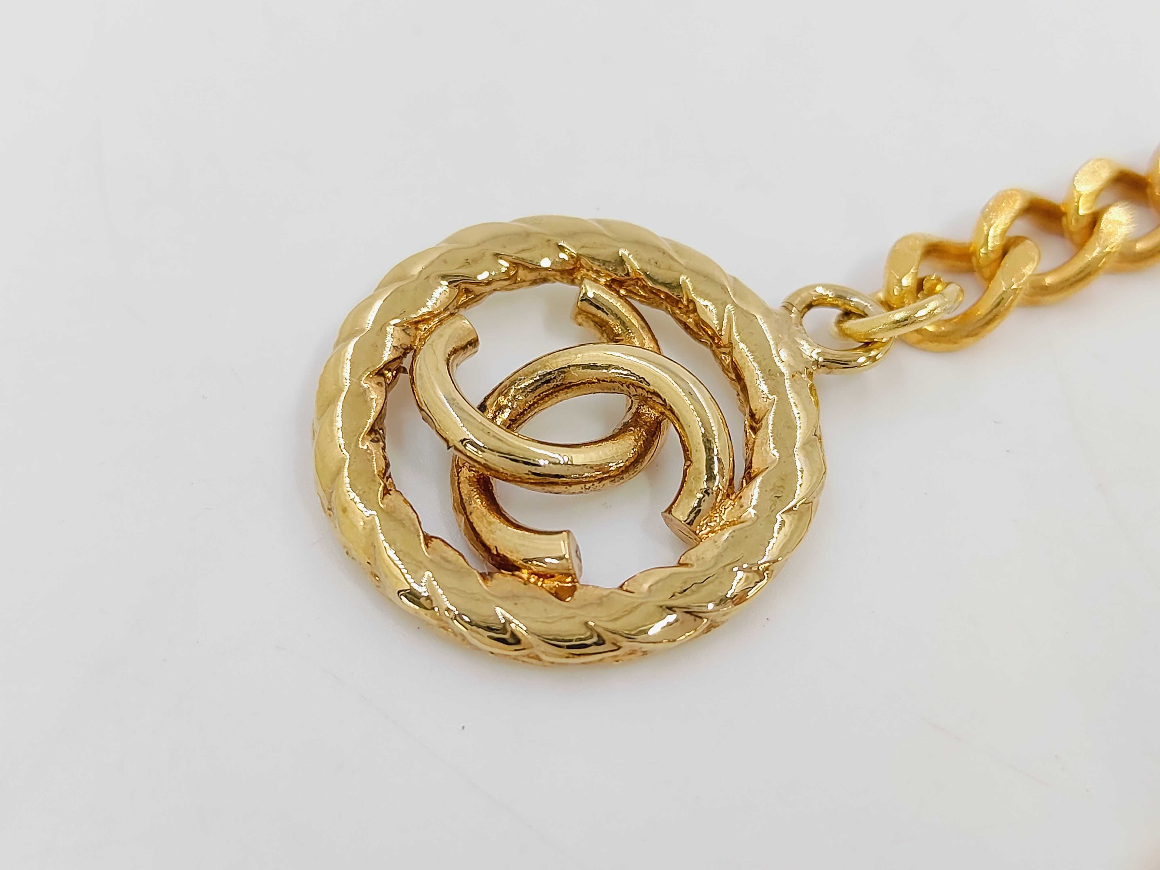 Circle Coco Mark 4-Link Chain Belt with Engraving — view 3