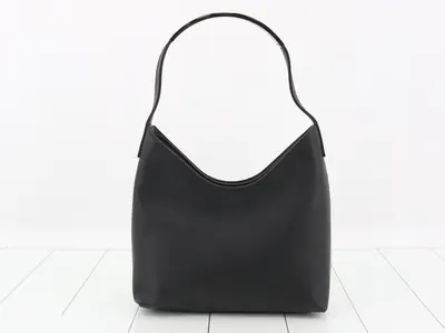 One-shoulder