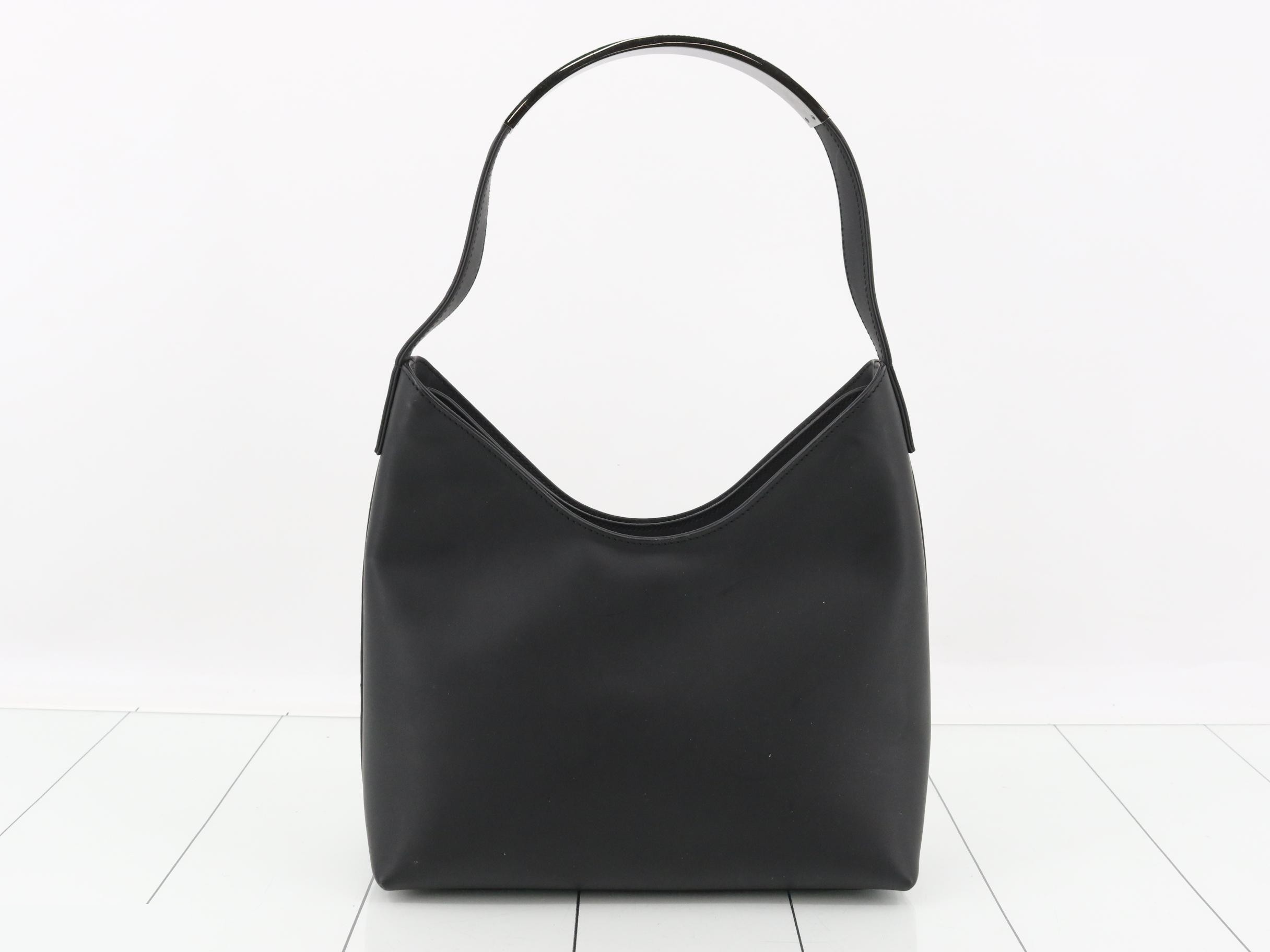 One-shoulder — view 2