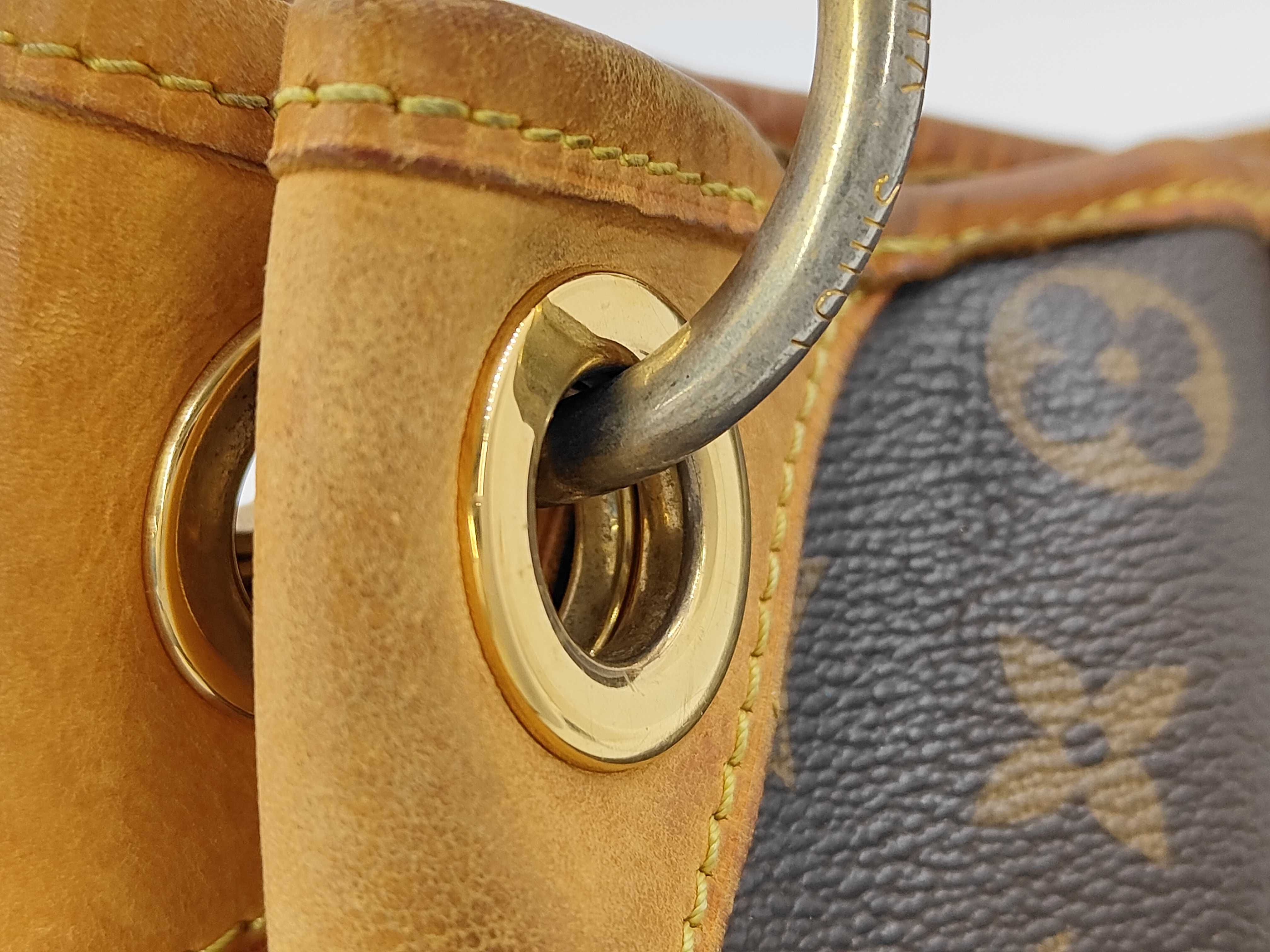 Monogram Galliera PM M56382 MI0078 Shoulder Bag — view 3