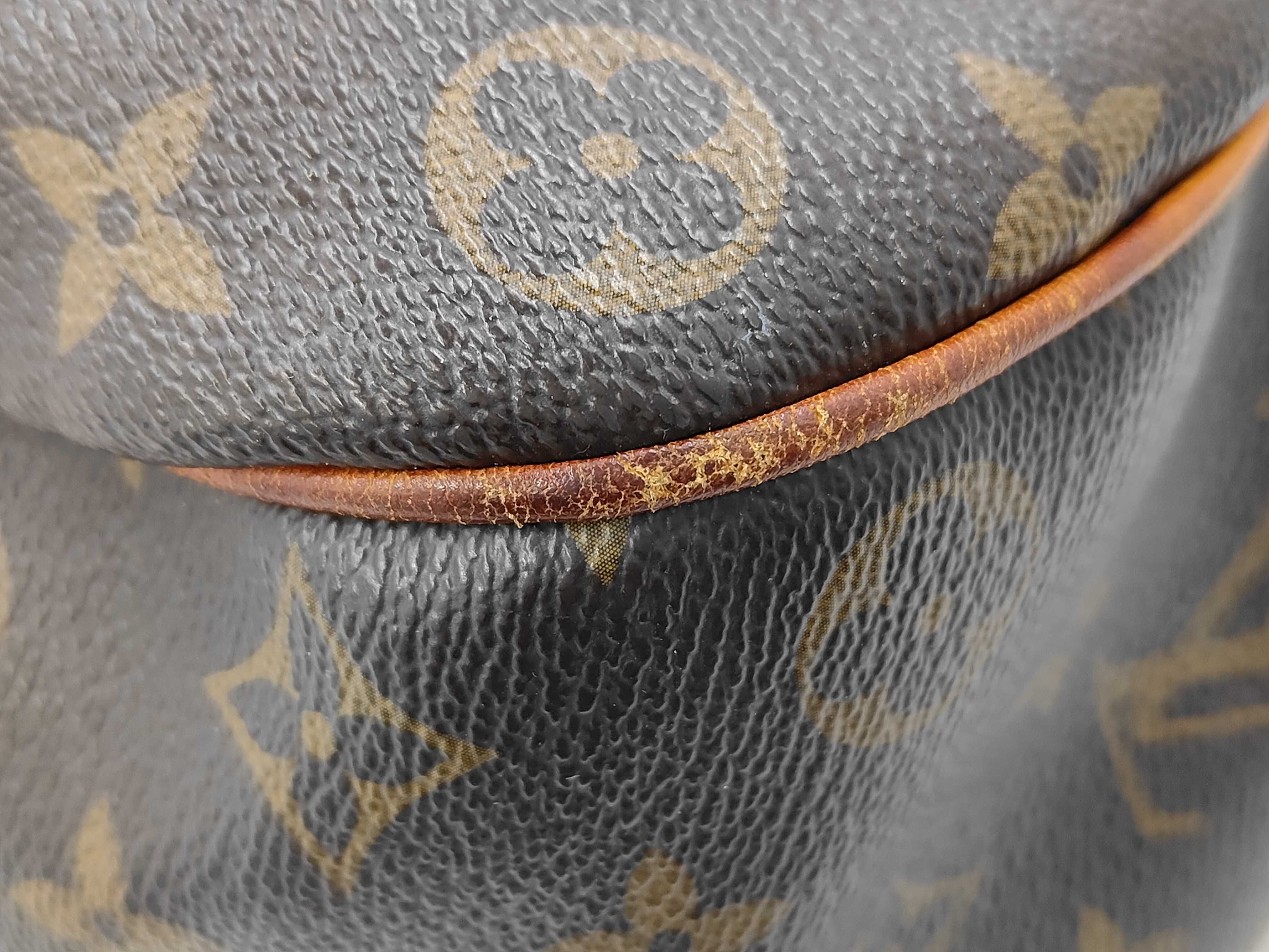 Monogram Galliera PM M56382 MI0078 Shoulder Bag — view 6