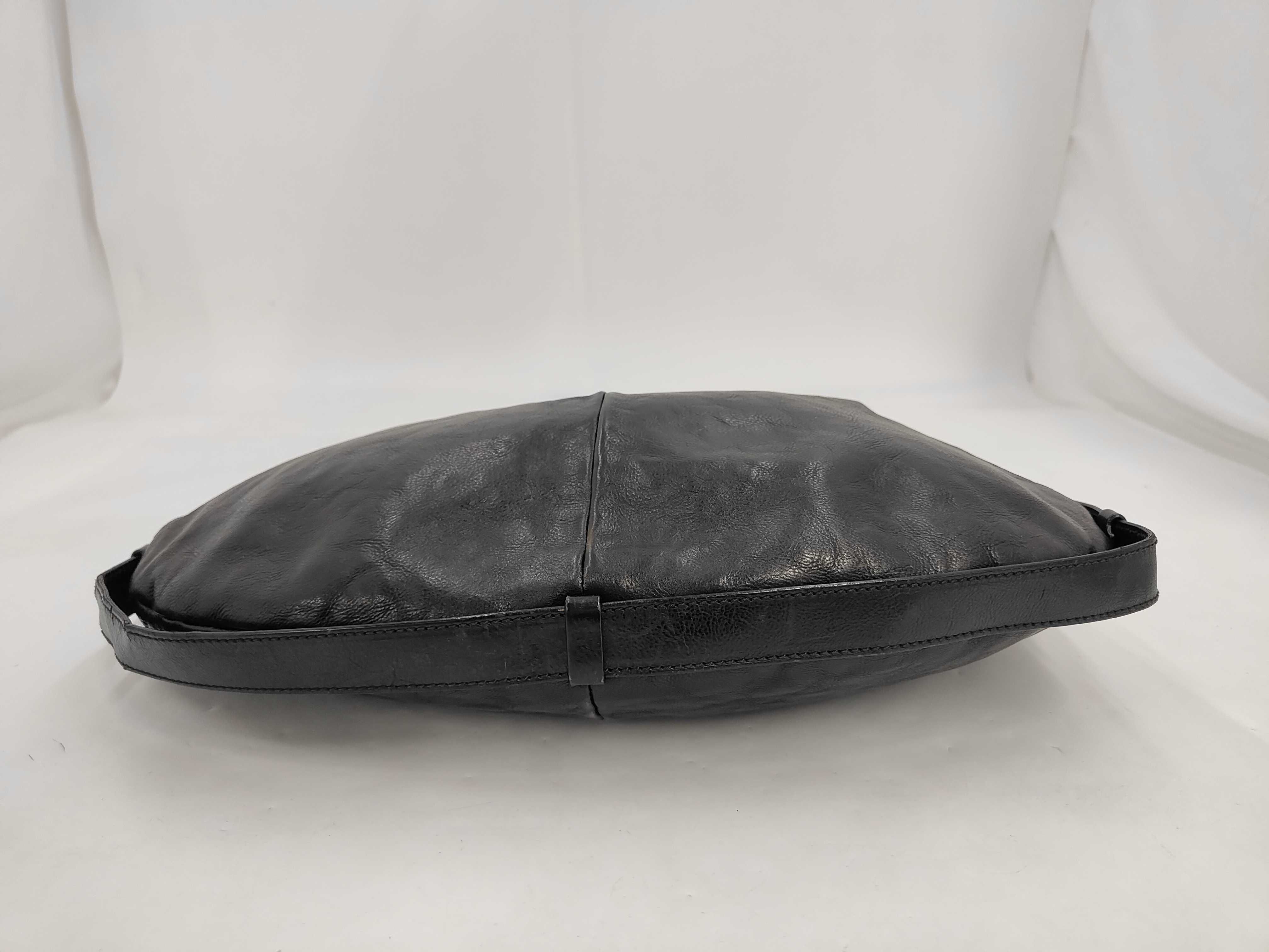 Mombasa One-Shoulder Bag, Leather, Black Handbag — view 4