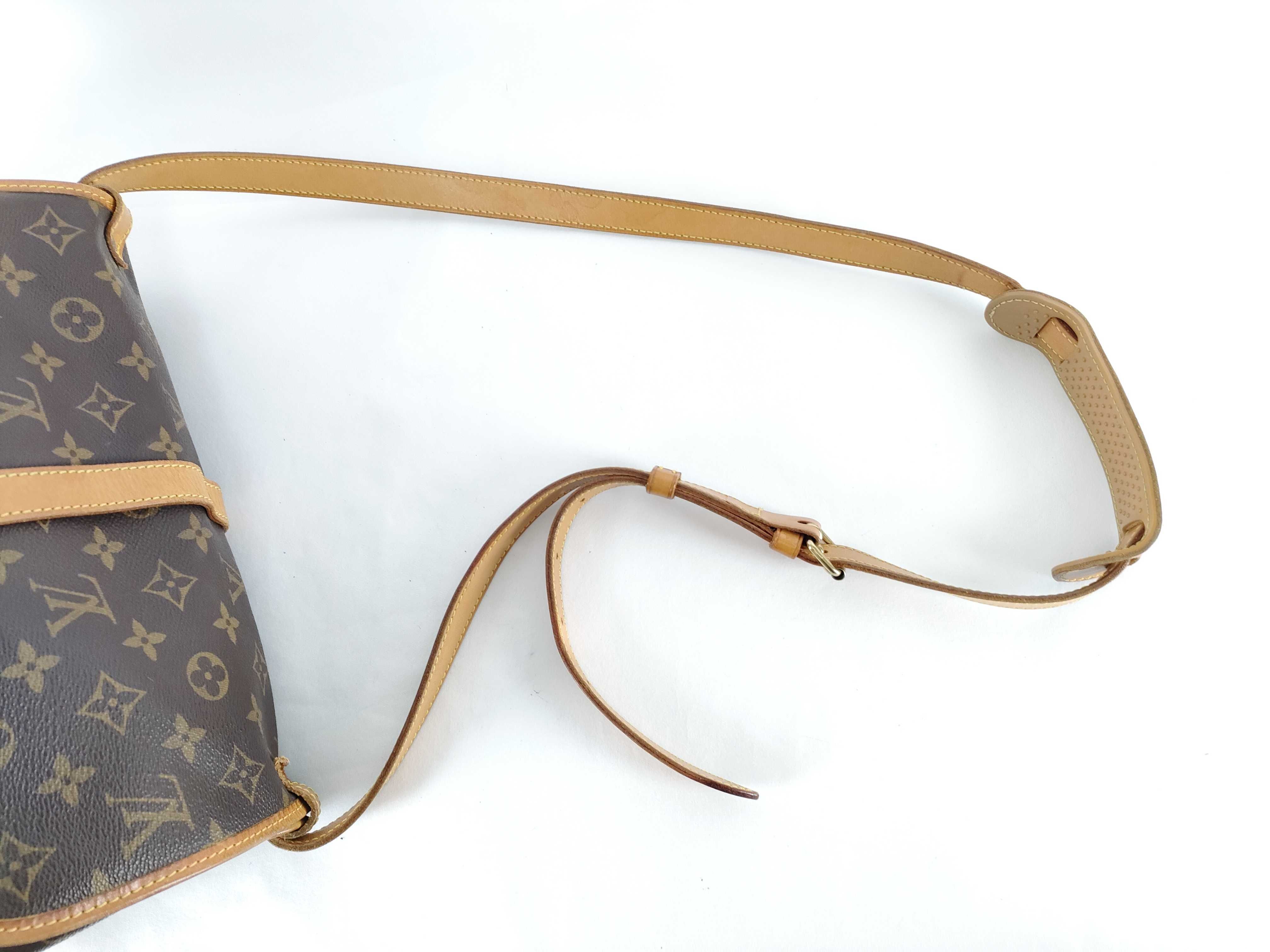 Monogram Saumur 30 M42256 AR1925 Brown Shoulder Bag — view 3
