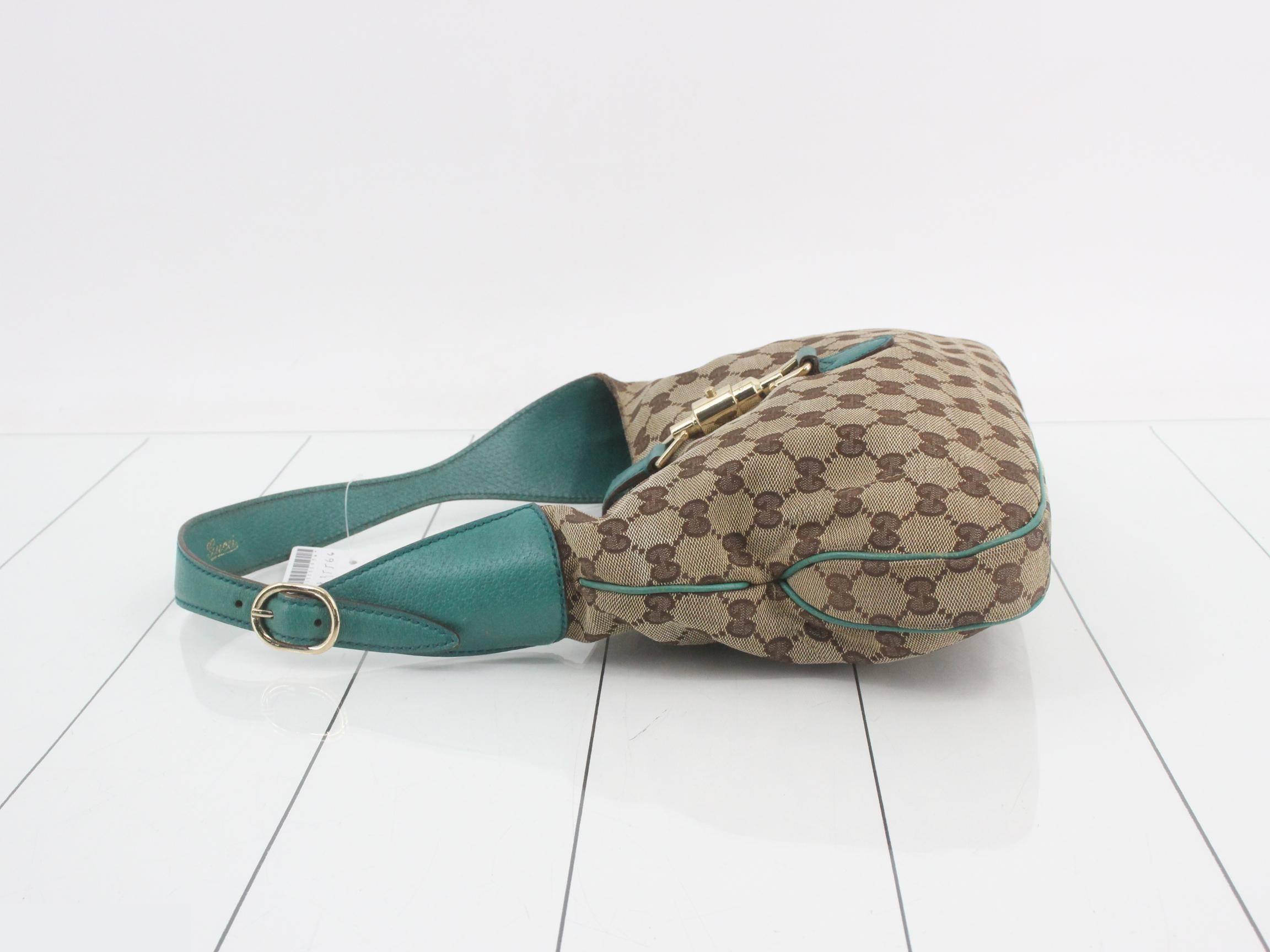 GG Canvas New Jackie Shoulder Bag — view 4