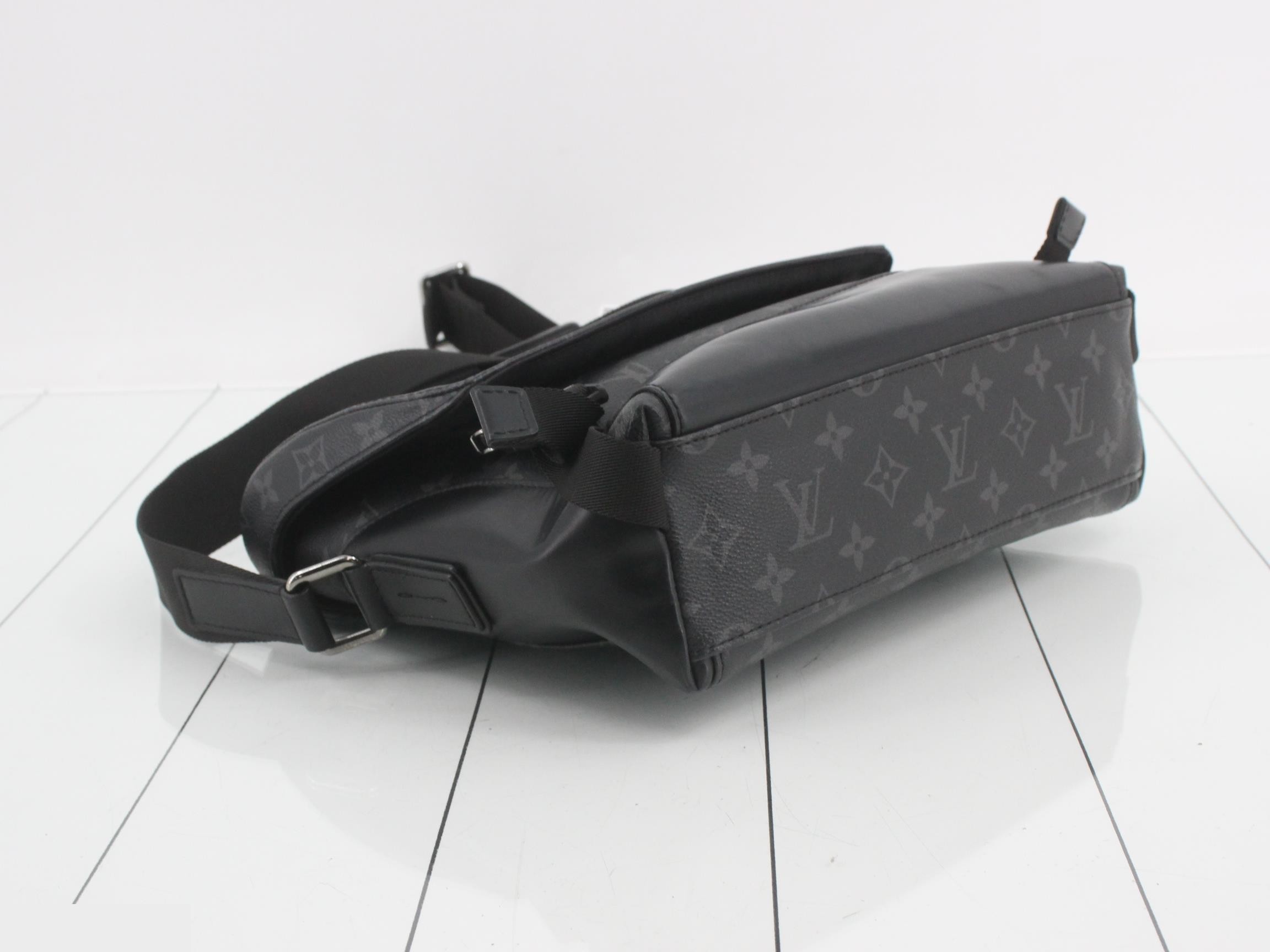Monogram Eclipse Voyage PM M40511 — view 5