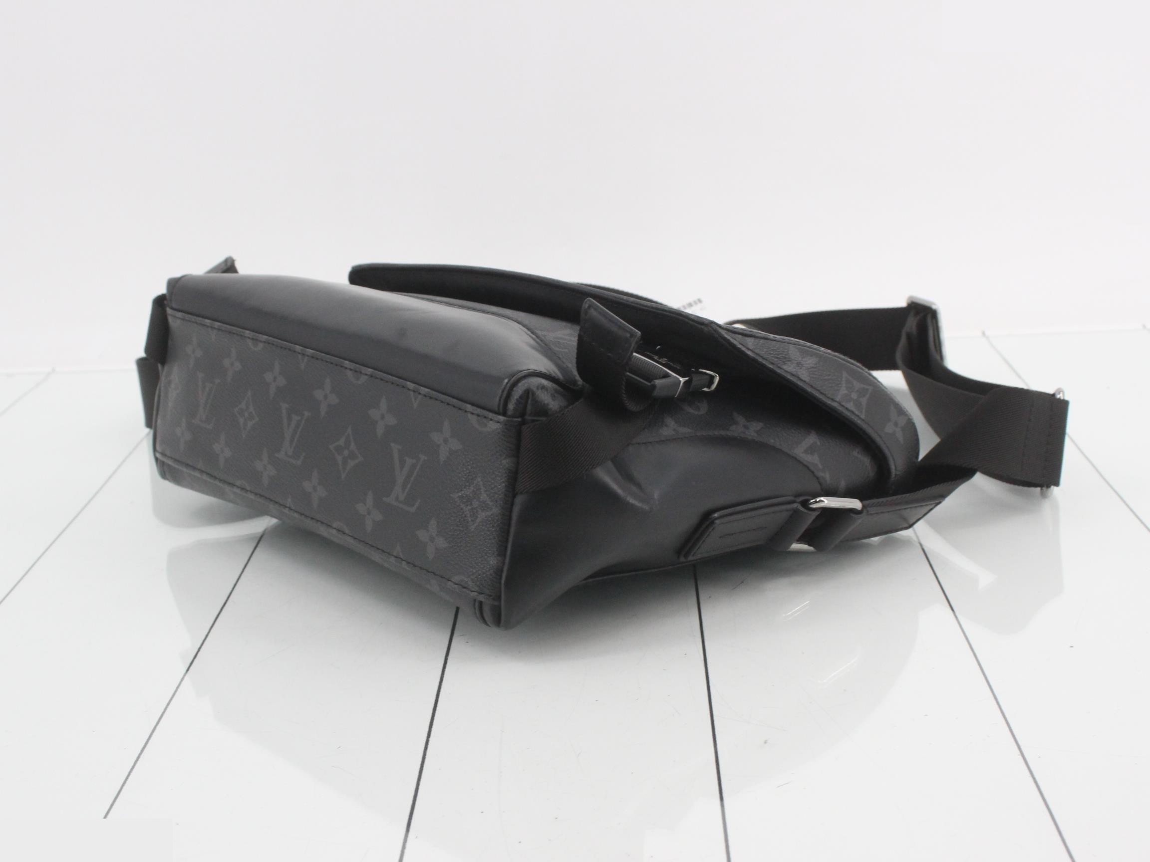 Monogram Eclipse Voyage PM M40511 — view 6