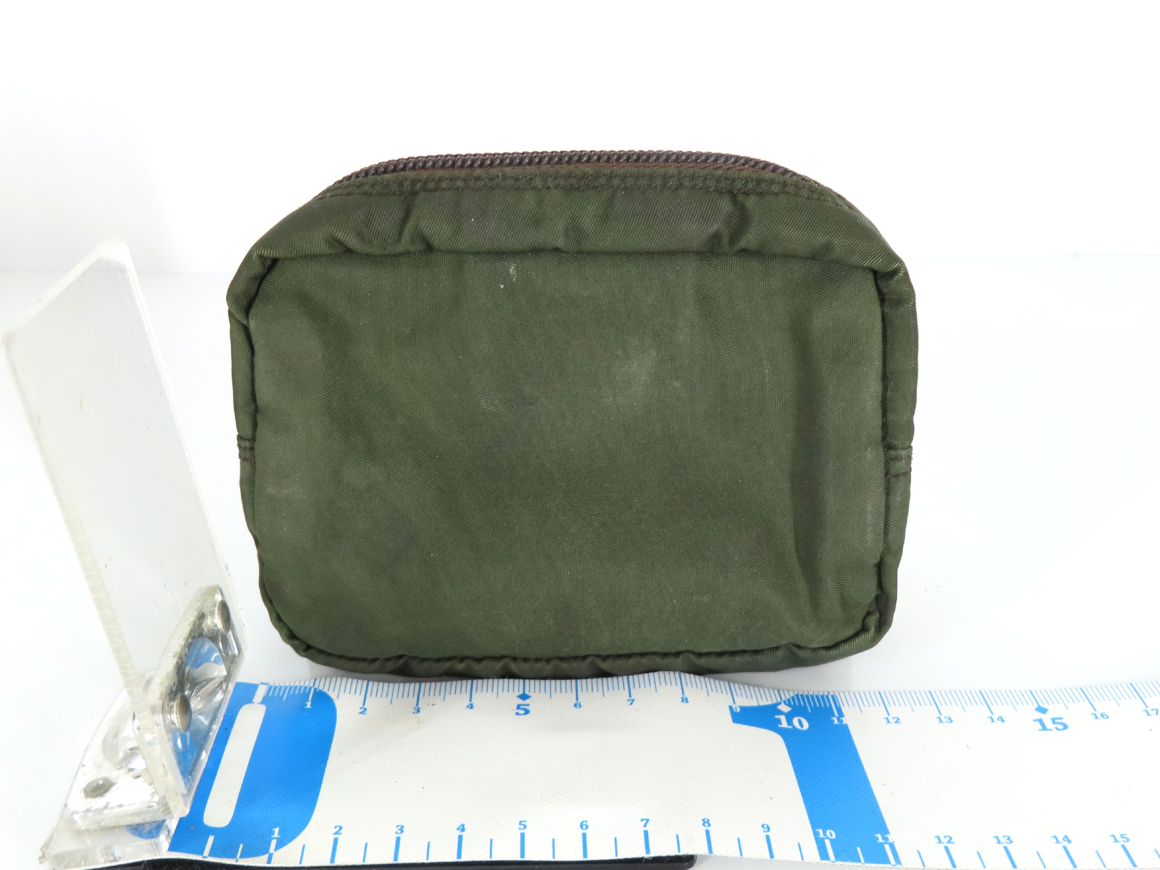 pouch with triangular plate, Tessuto nylon, khaki. — view 2