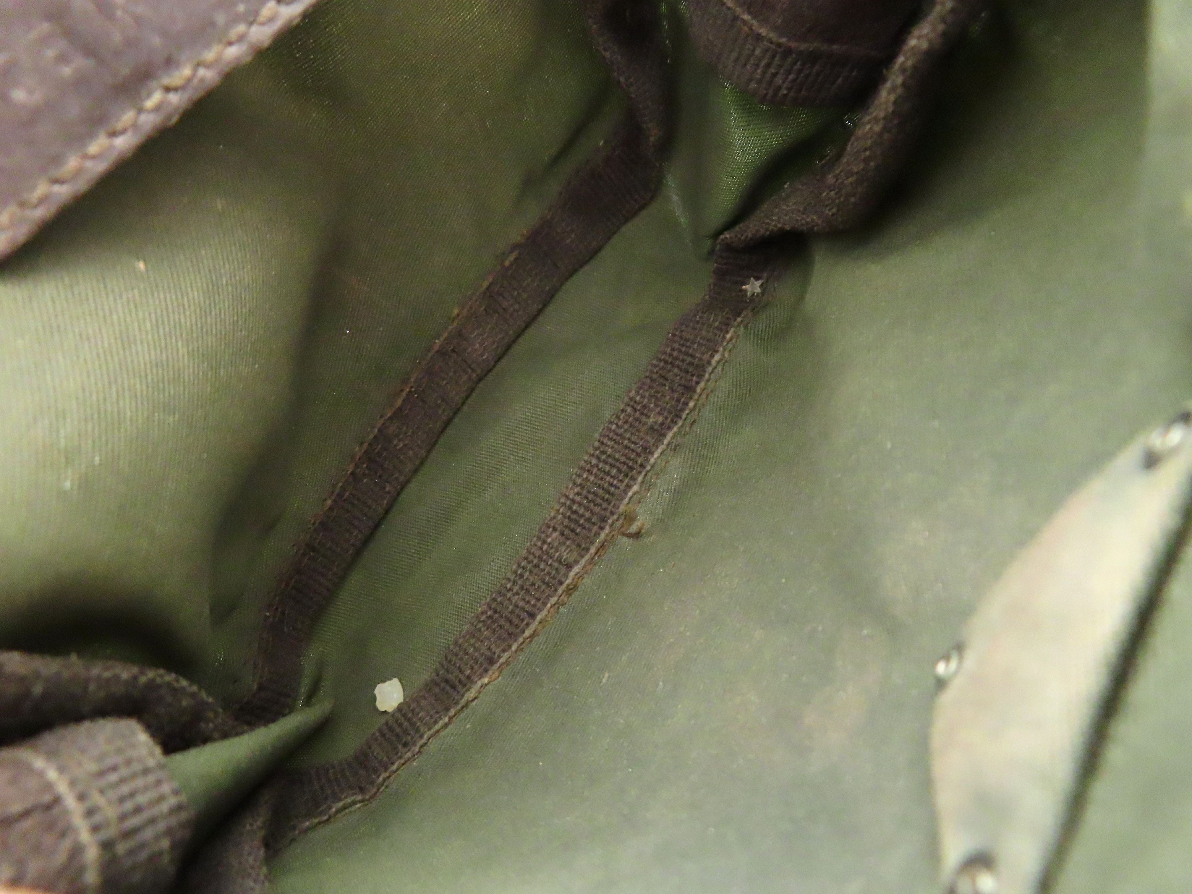 pouch with triangular plate, Tessuto nylon, khaki. — view 8