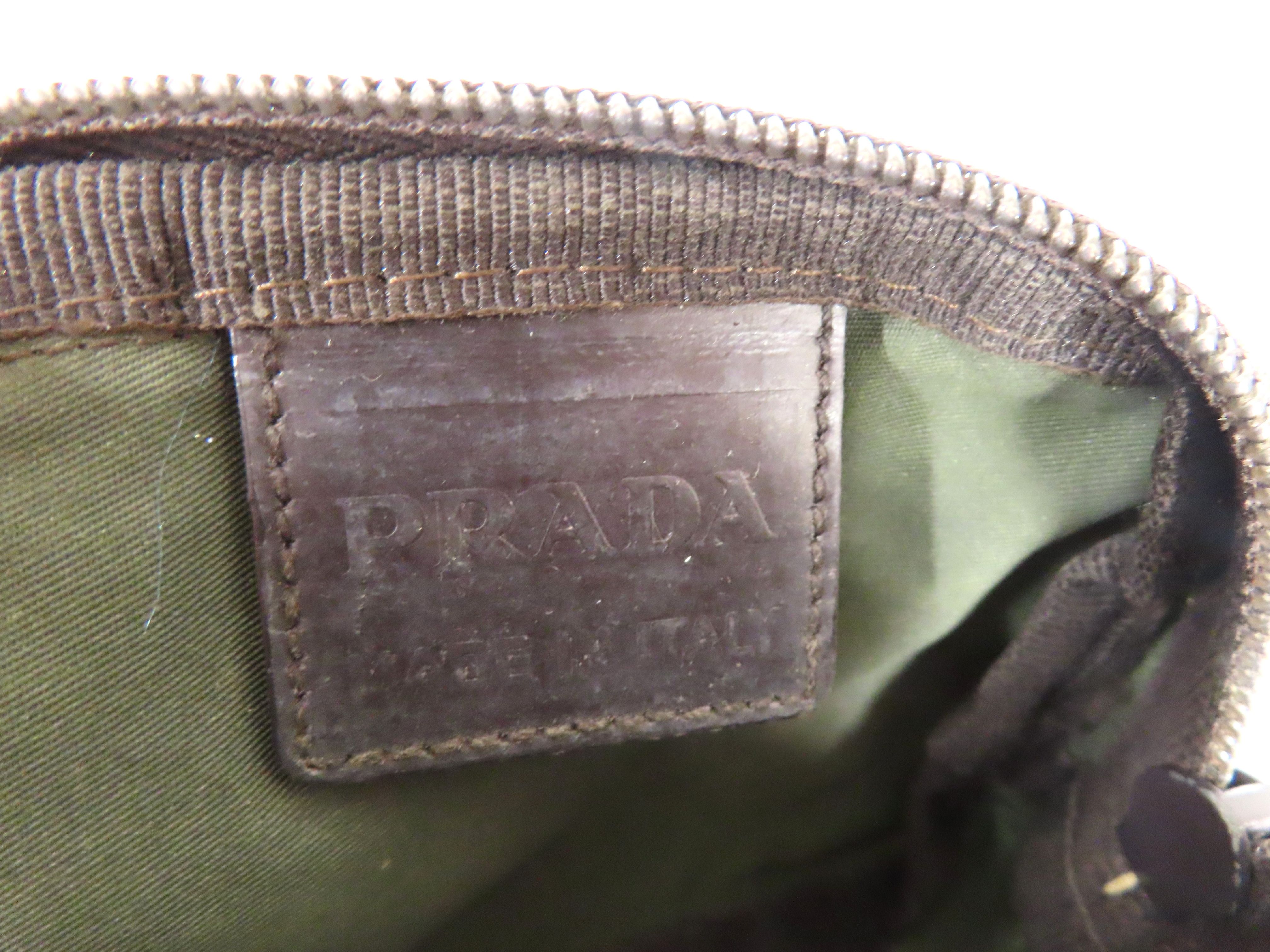 pouch with triangular plate, Tessuto nylon, khaki. — view 9