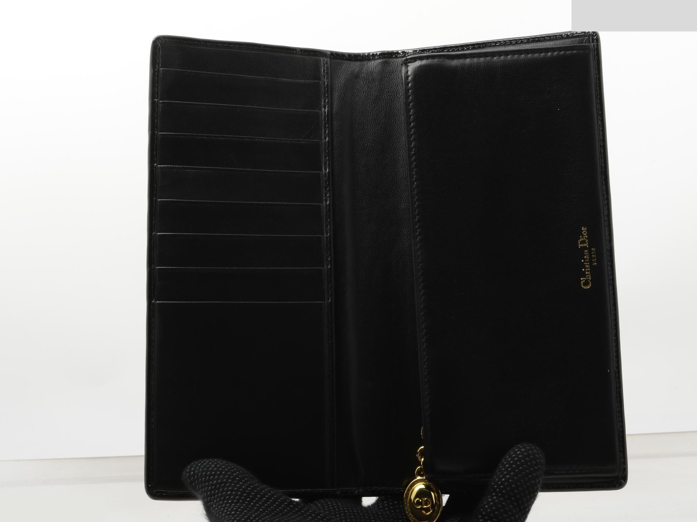 Cannage Enamel Bi-fold Long Wallet, Black — view 4