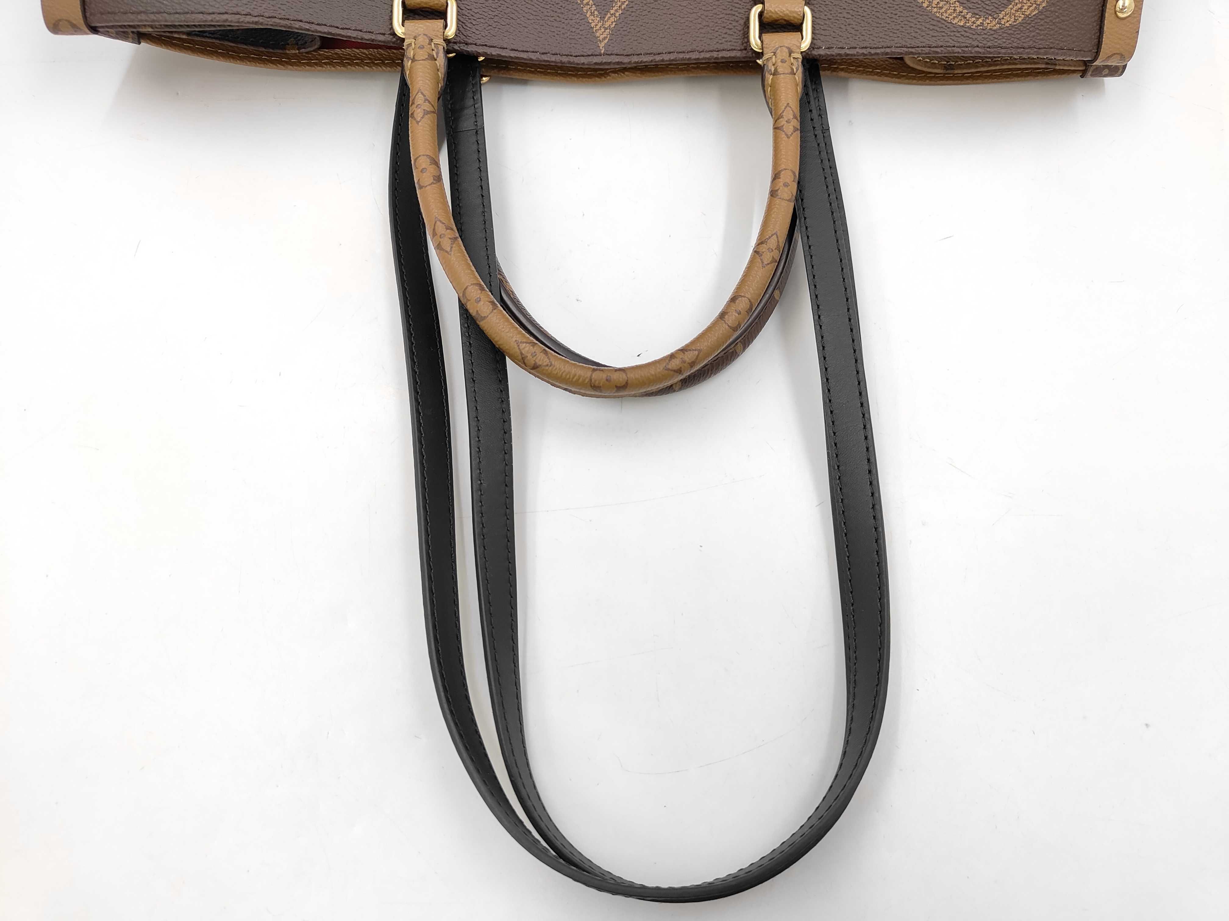 OnTheGo Handbag Monogram Giant Reverse Tote Bag — view 3