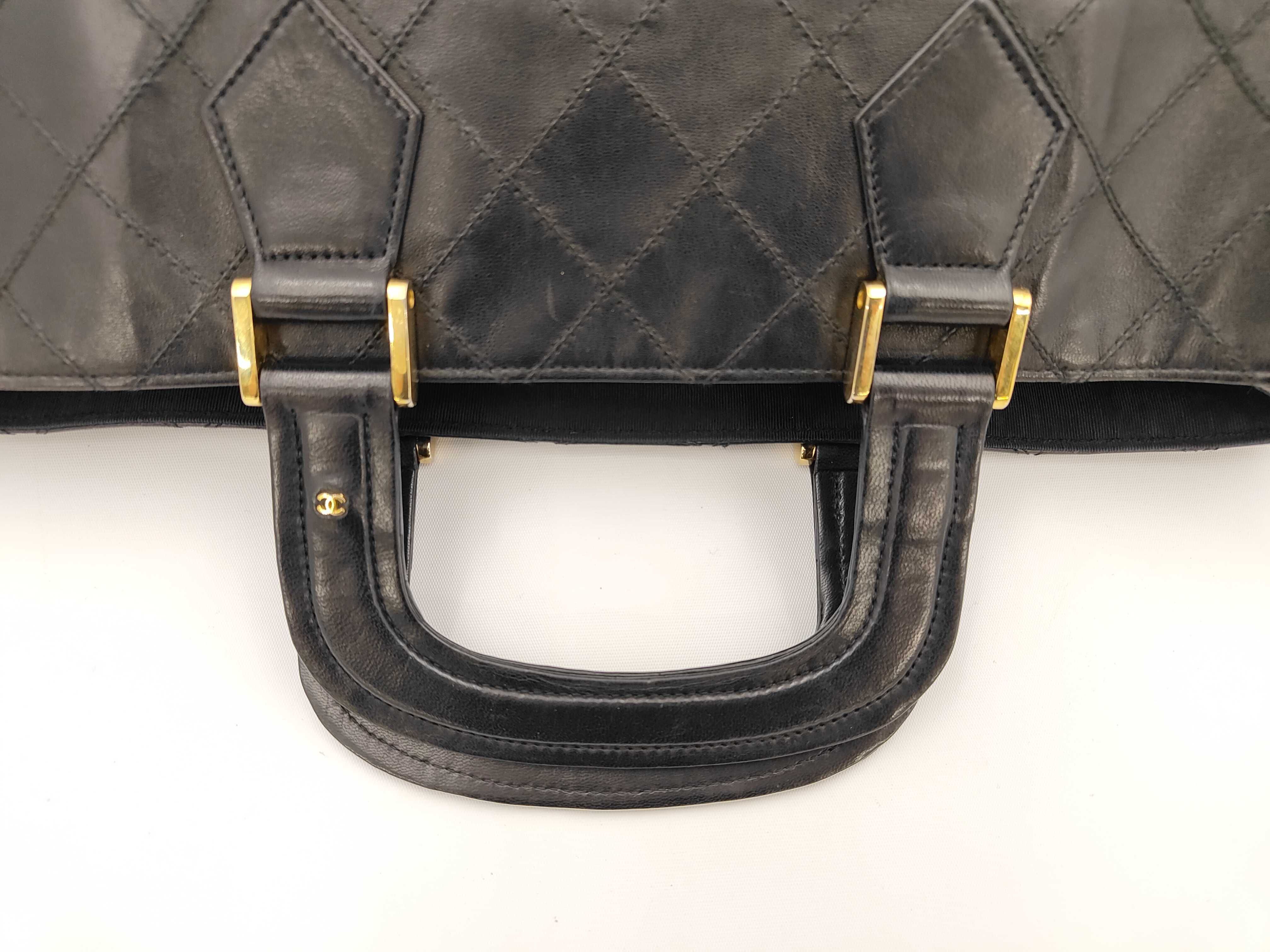 Matelassé Coco Mark Hand Tote Bag (with seal and card) — view 3
