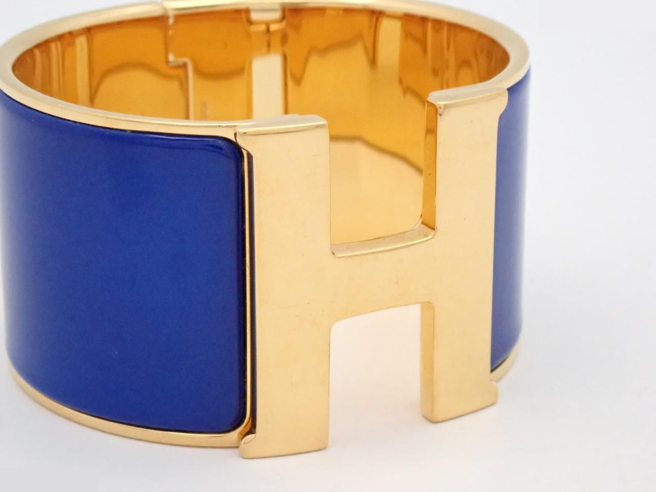 Bracelet 《Click H》 — view 3