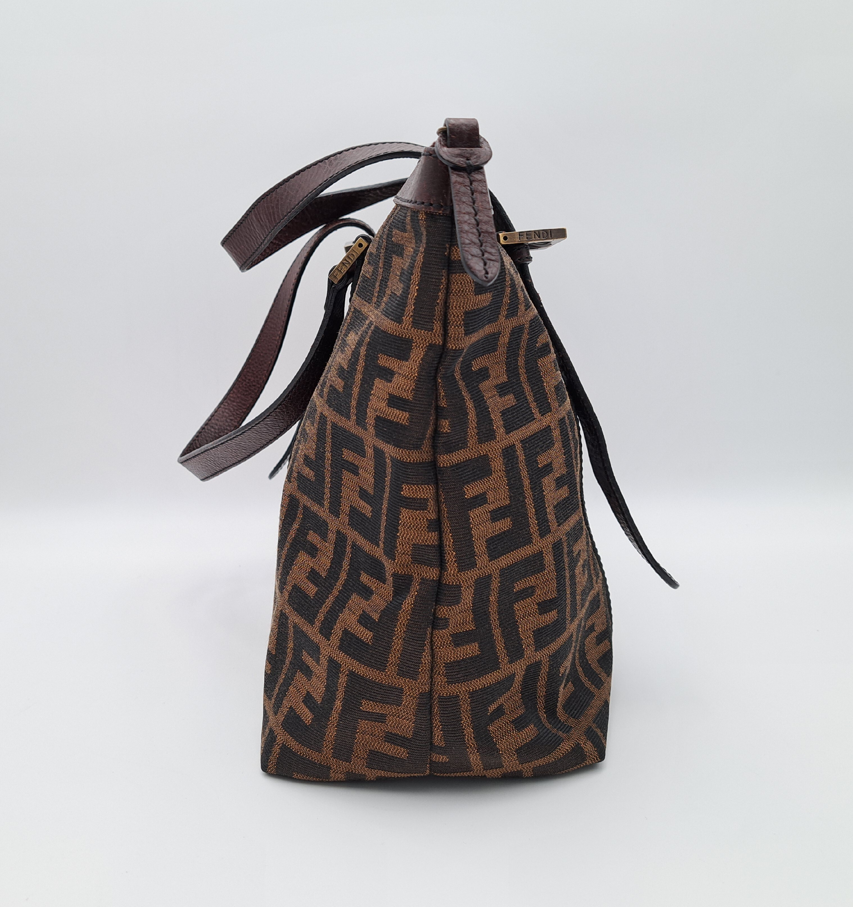 Zucca Tote Bag — view 4