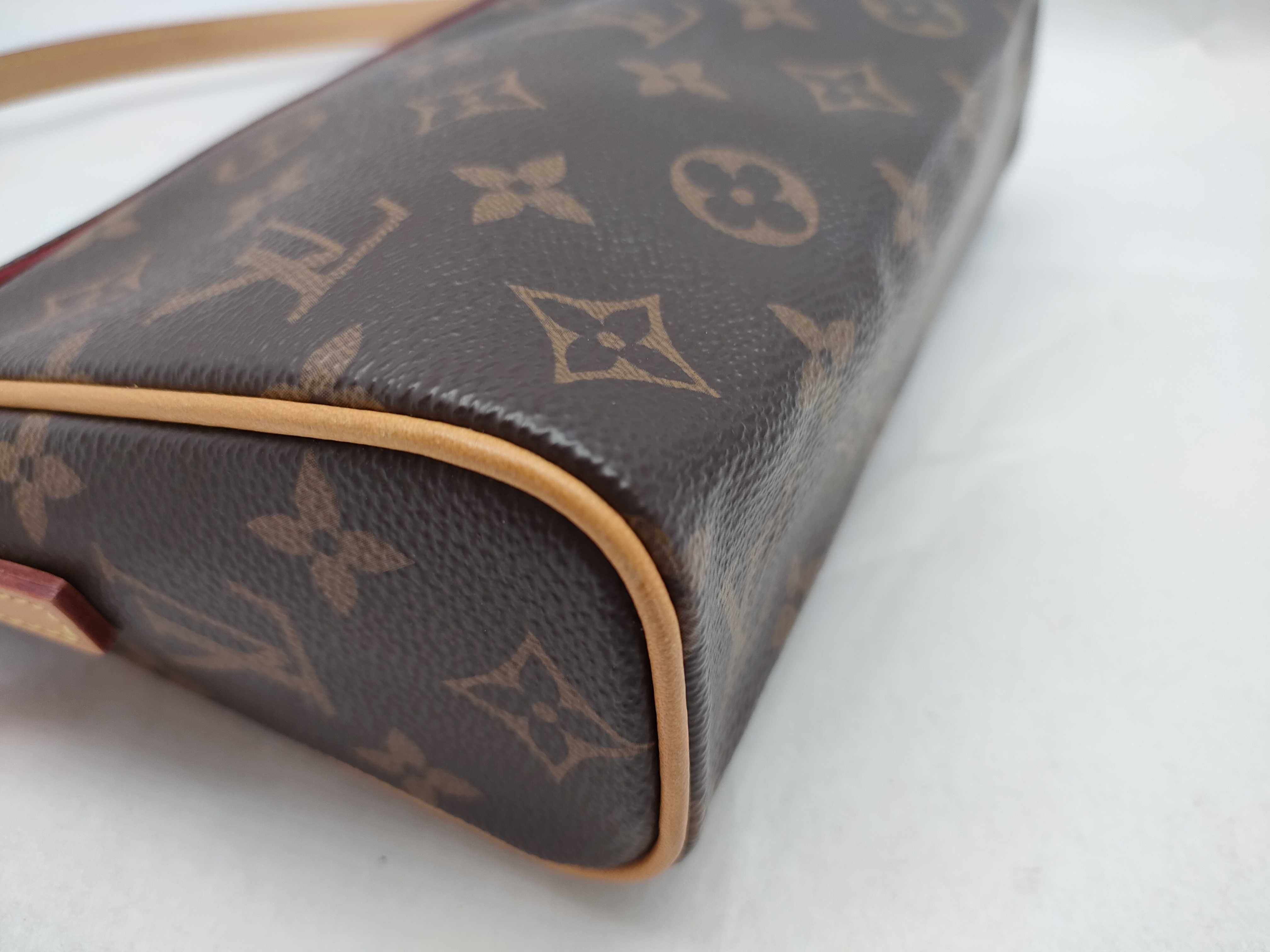Monogram Louis Vuitton Monogram Pochette Marly Bandoulière Shoulder Bag — view 6