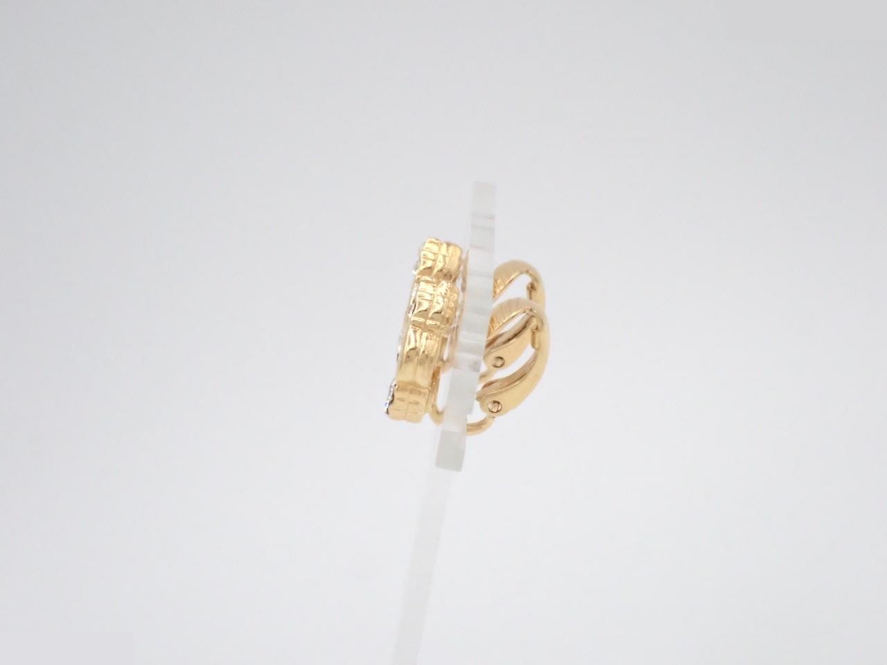 Earrings — view 3