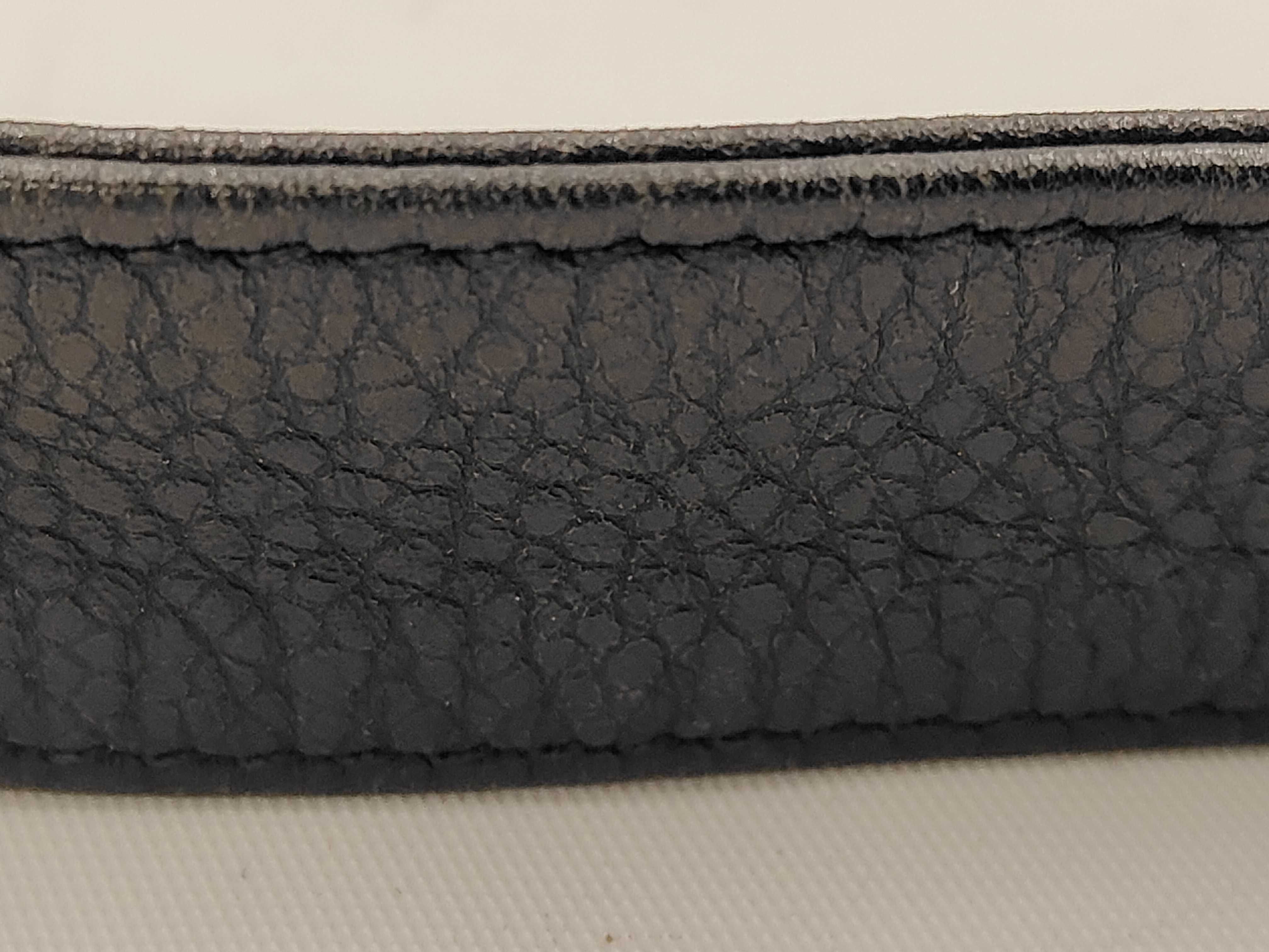 Caviar Skin Triple Coco Chain Tote Shoulder Bag (with seal and card) — view 4