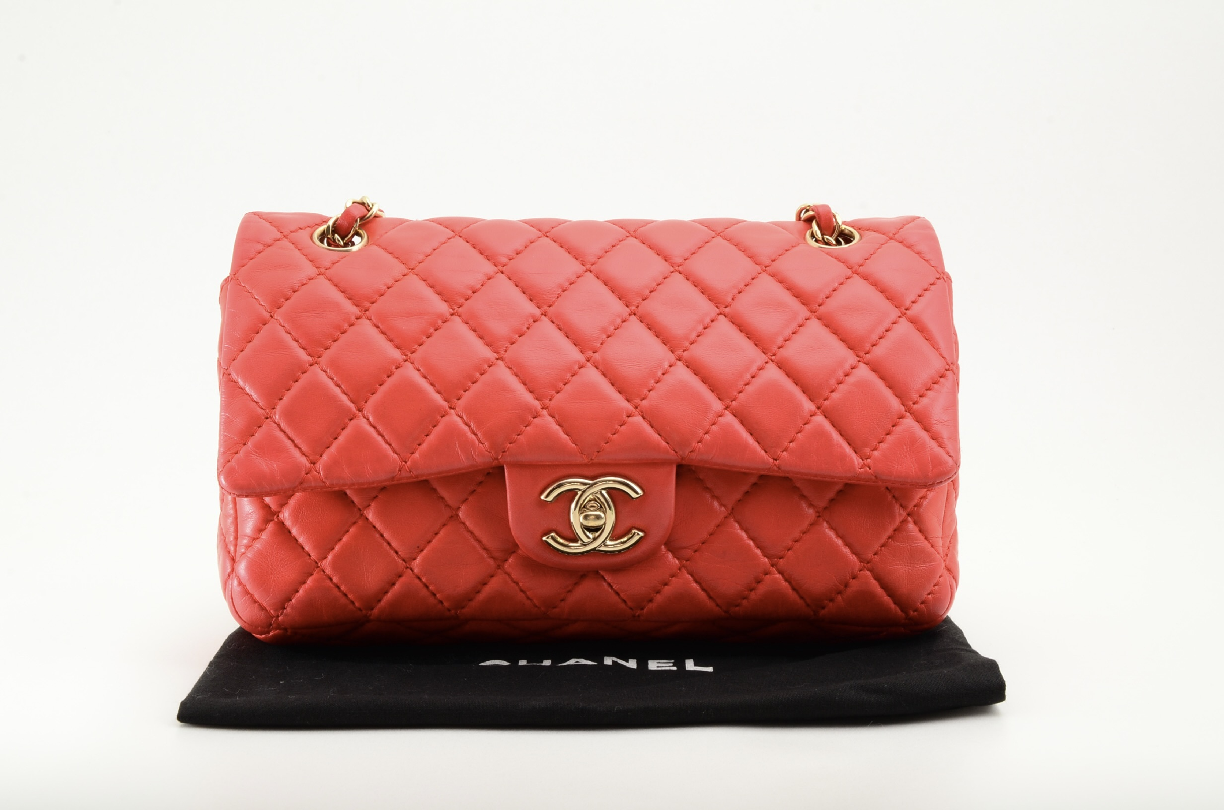 Matelassé Double Flap Chain Shoulder Bag (Red) — view 3