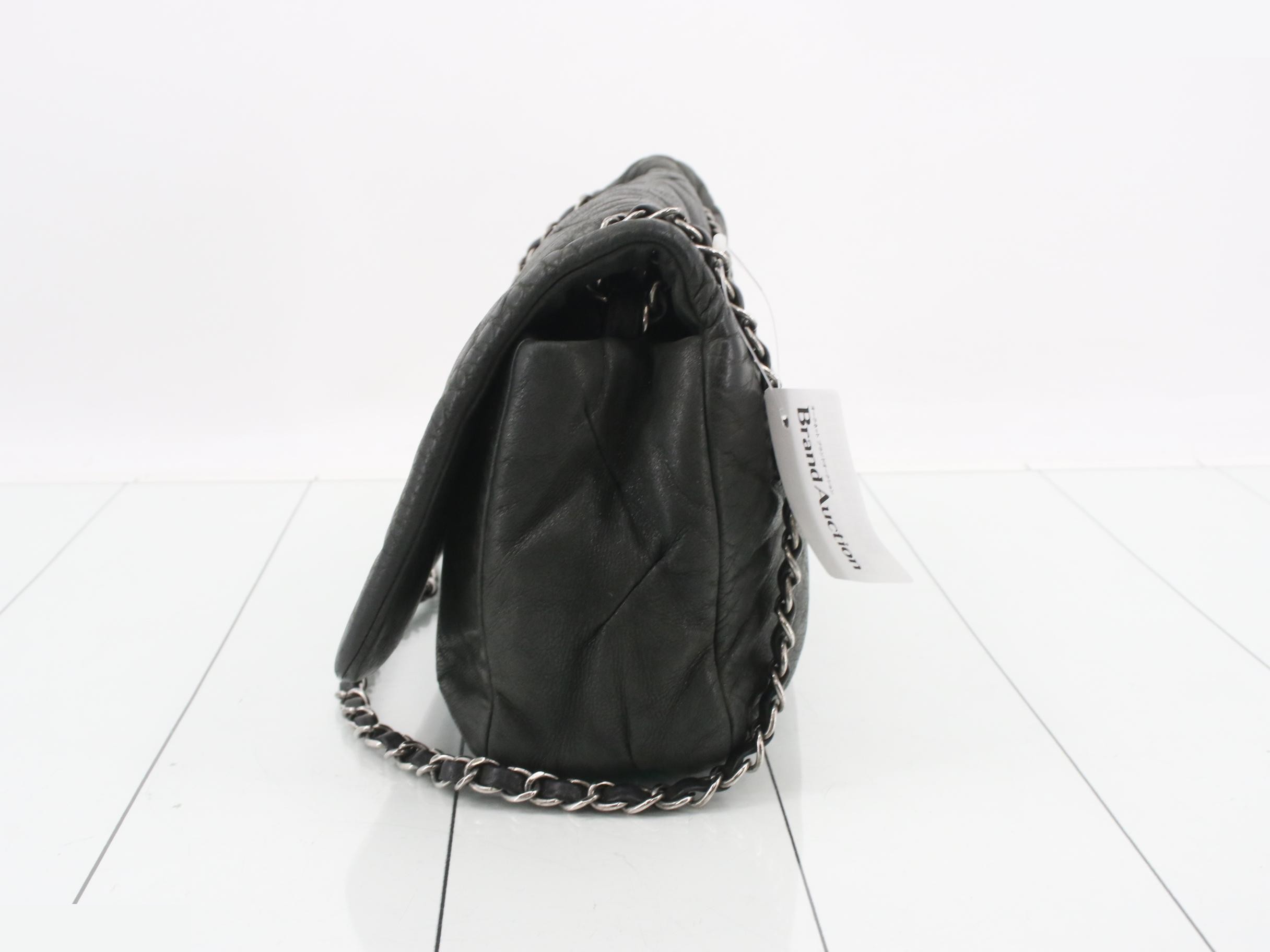 Chain shoulder bag with flap — view 3