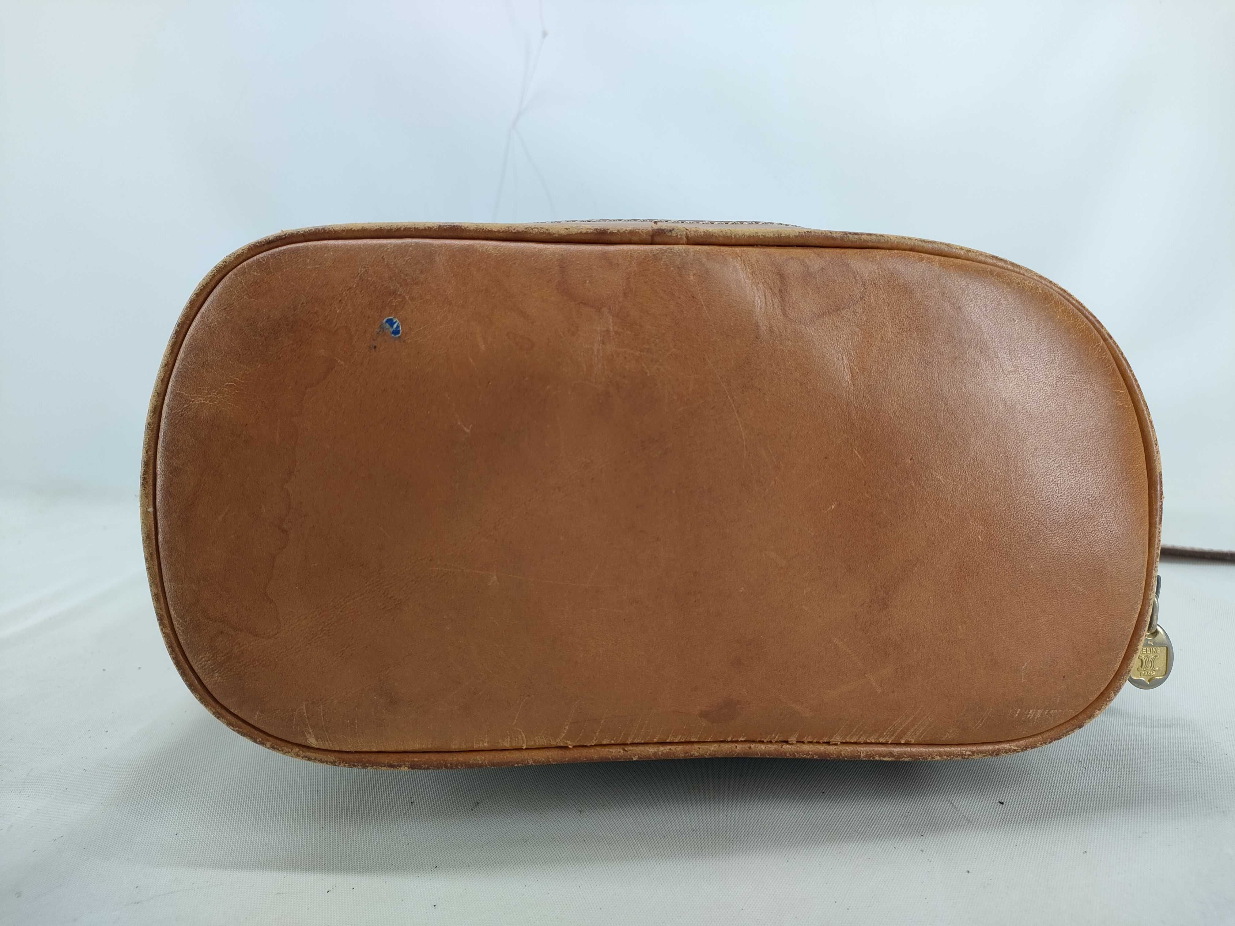 shoulder bag — view 3