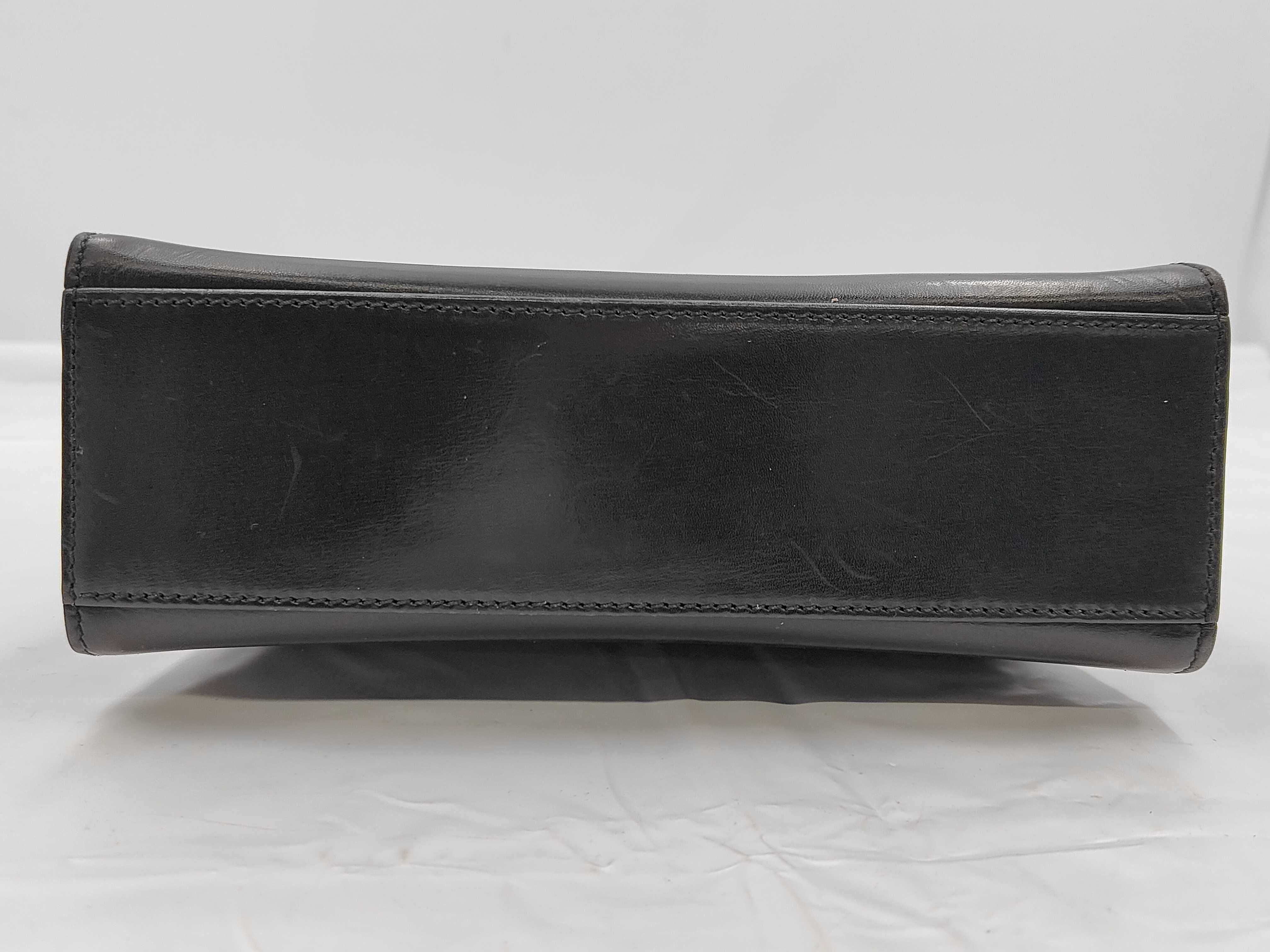 handbag — view 7