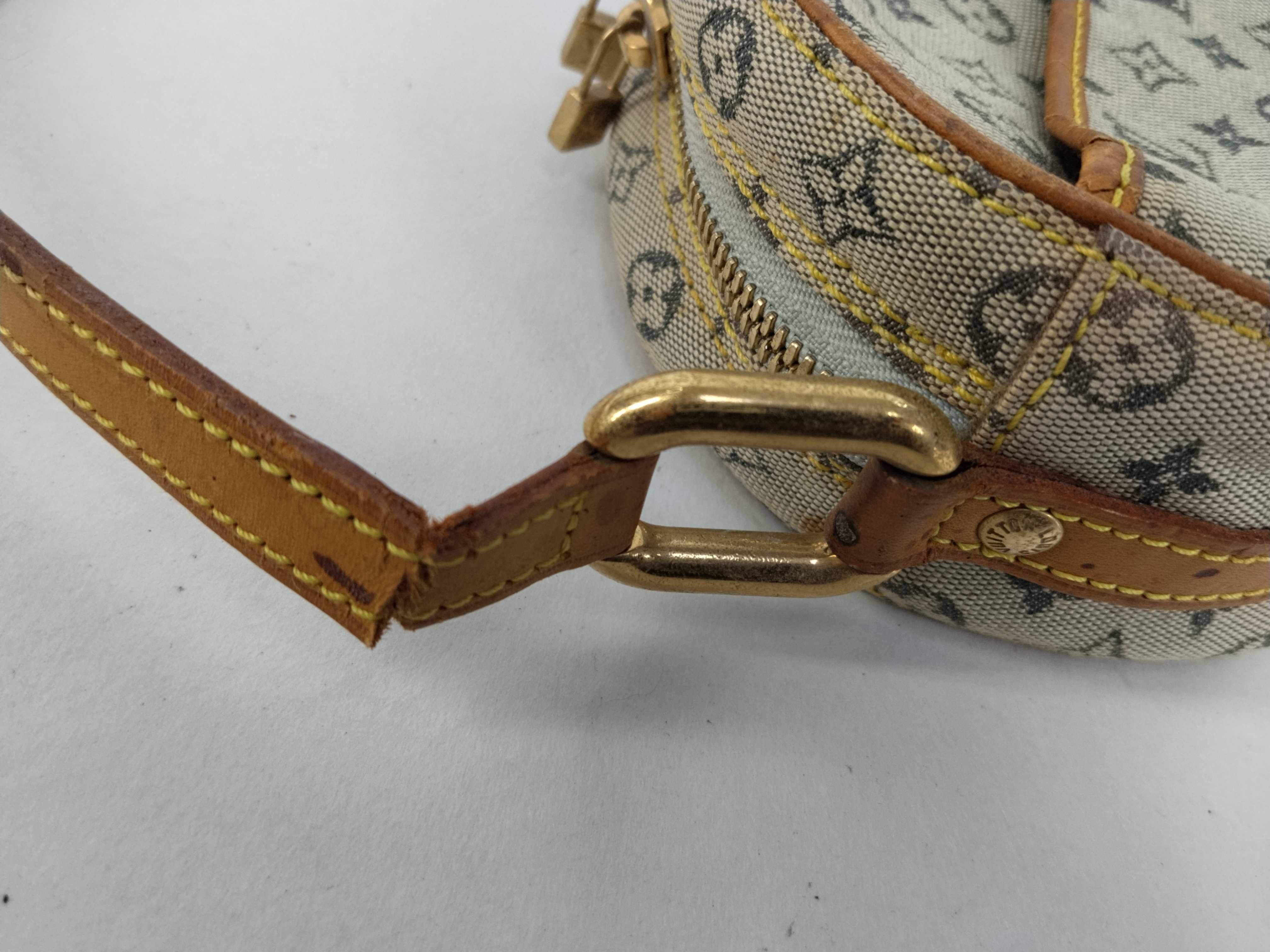 Monogram Louis Vuitton Monogram Mini Shoulder Bag Jeanne PM Blue M92001 Shoulder Bag — view 5