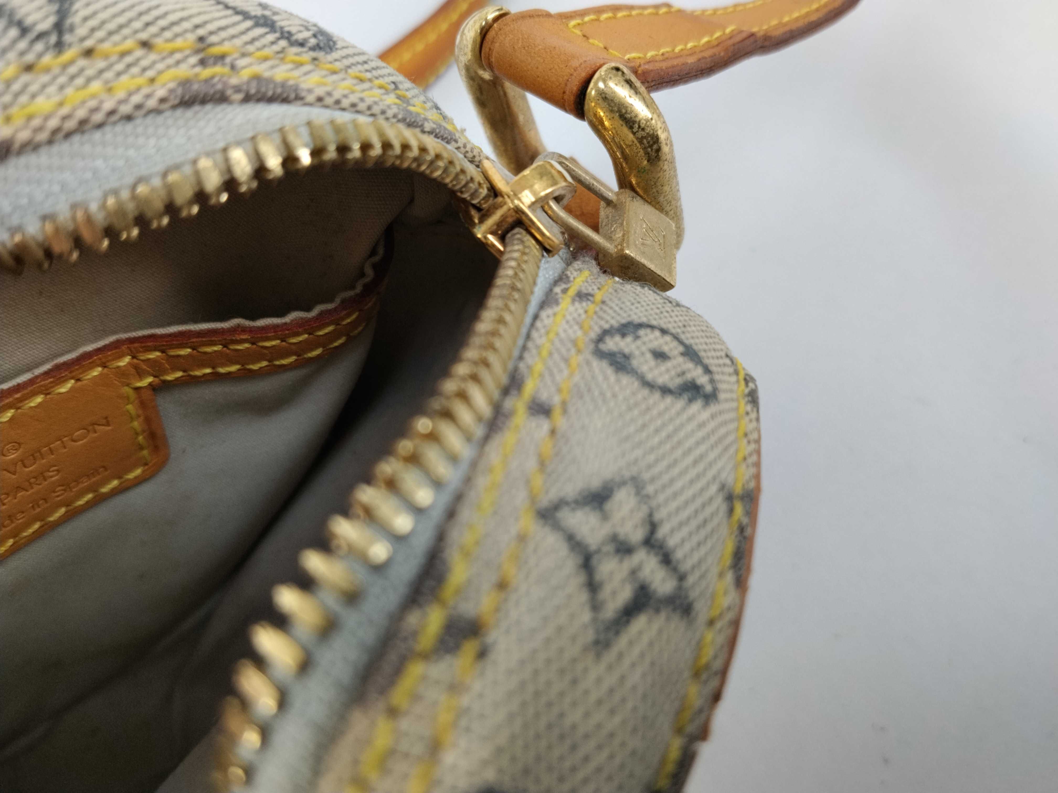 Monogram Louis Vuitton Monogram Mini Shoulder Bag Jeanne PM Blue M92001 Shoulder Bag — view 10
