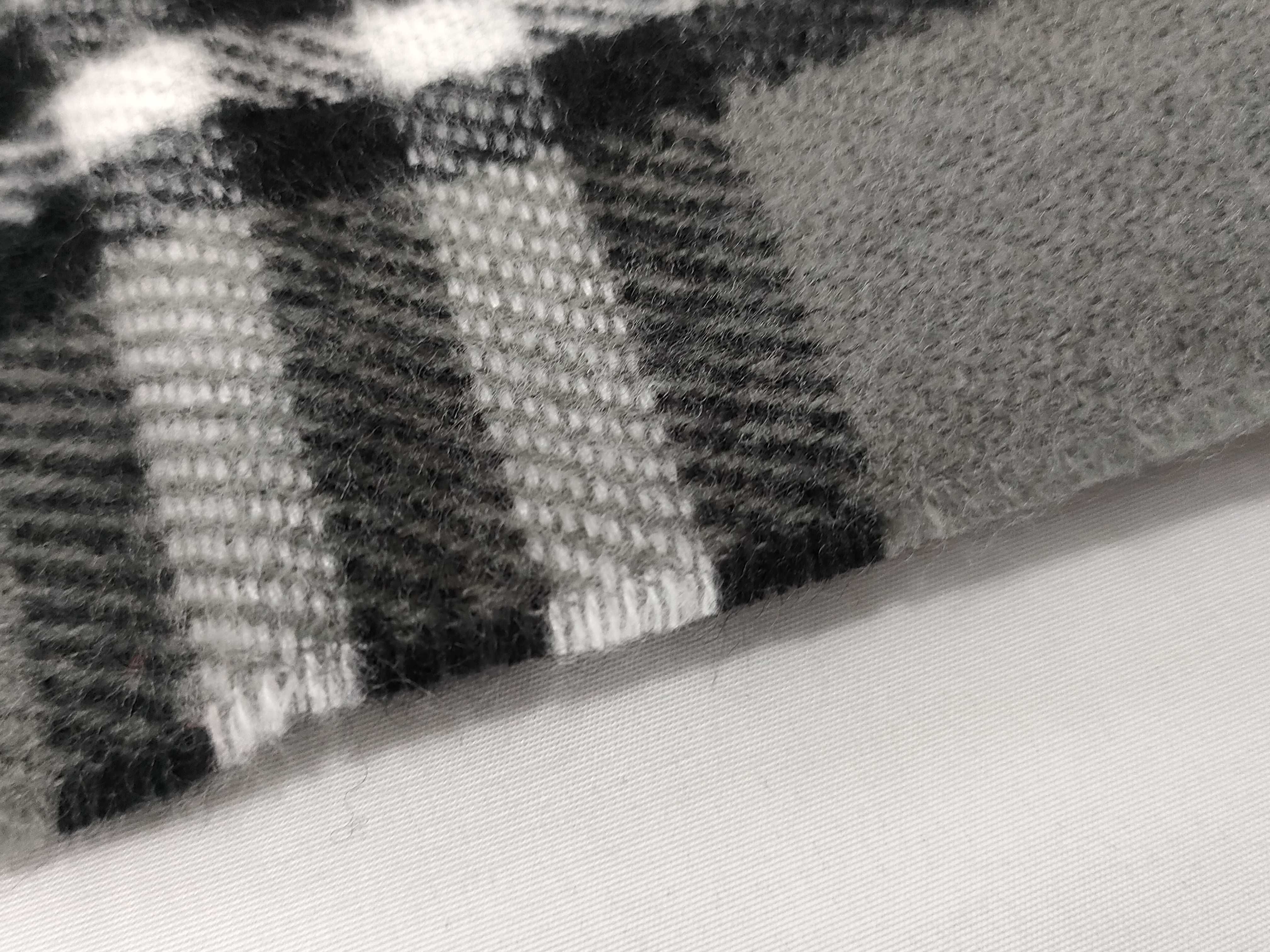 Scarf and other accessories — view 8