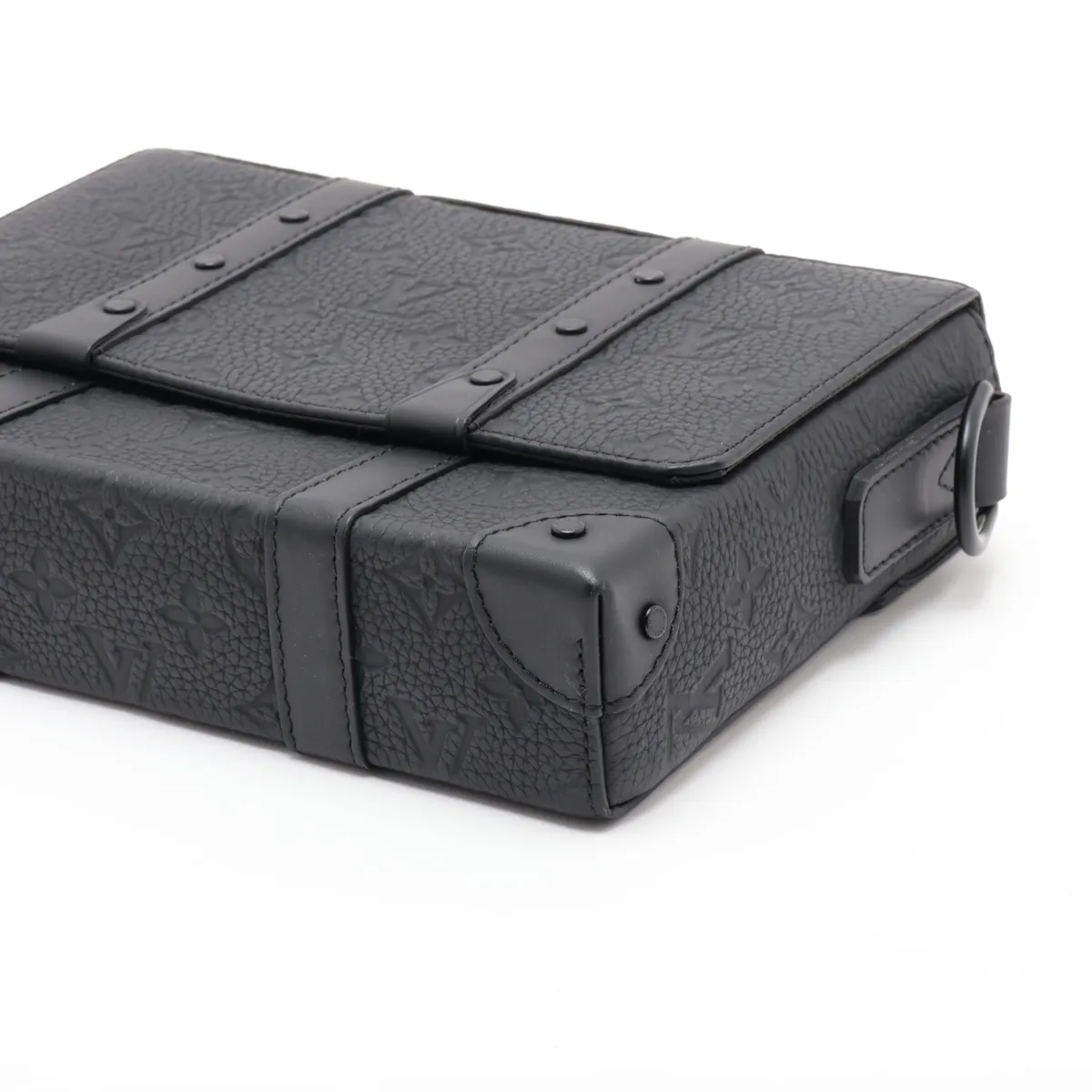 Taurillon Monogram Trunk Messenger PM M57726 Black (RFID detected) — view 3